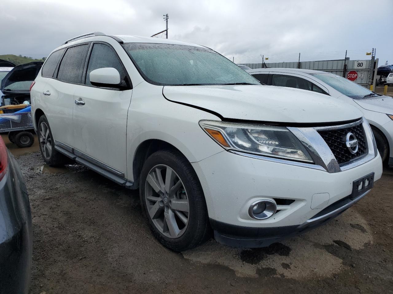 Photo 3 VIN: 5N1AR2MN7DC633607 - NISSAN PATHFINDER 