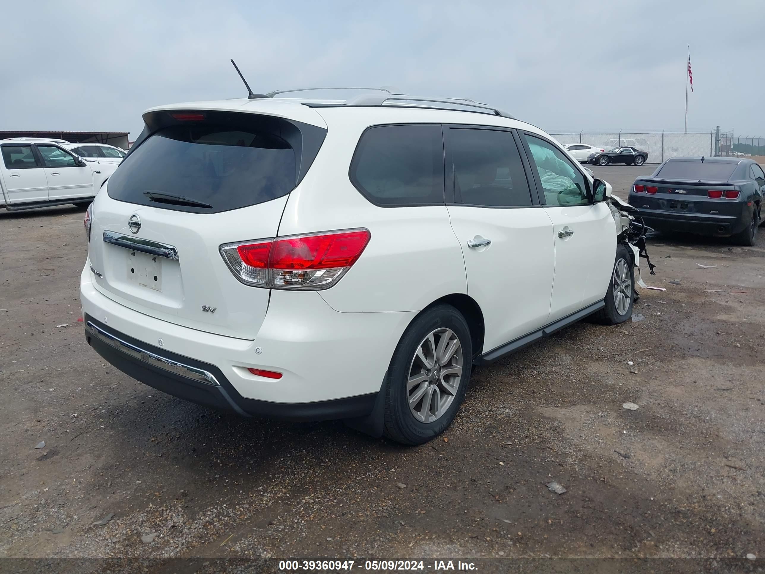 Photo 3 VIN: 5N1AR2MN8EC687242 - NISSAN PATHFINDER 