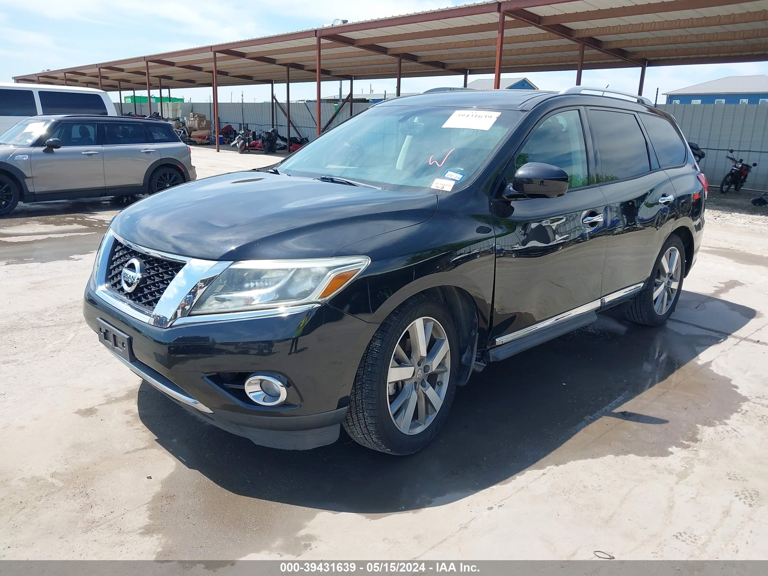 Photo 1 VIN: 5N1AR2MN8GC623169 - NISSAN PATHFINDER 