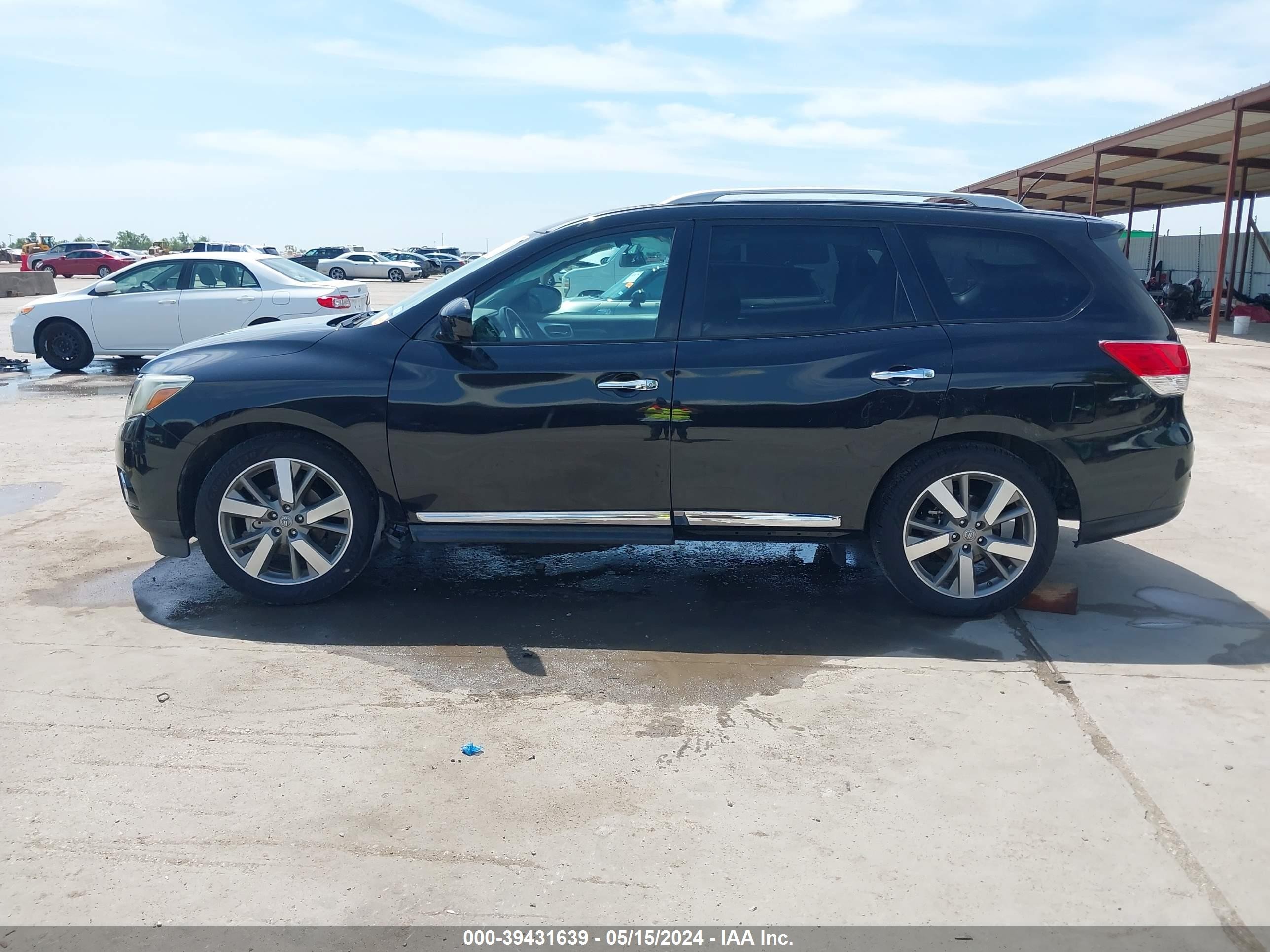 Photo 13 VIN: 5N1AR2MN8GC623169 - NISSAN PATHFINDER 