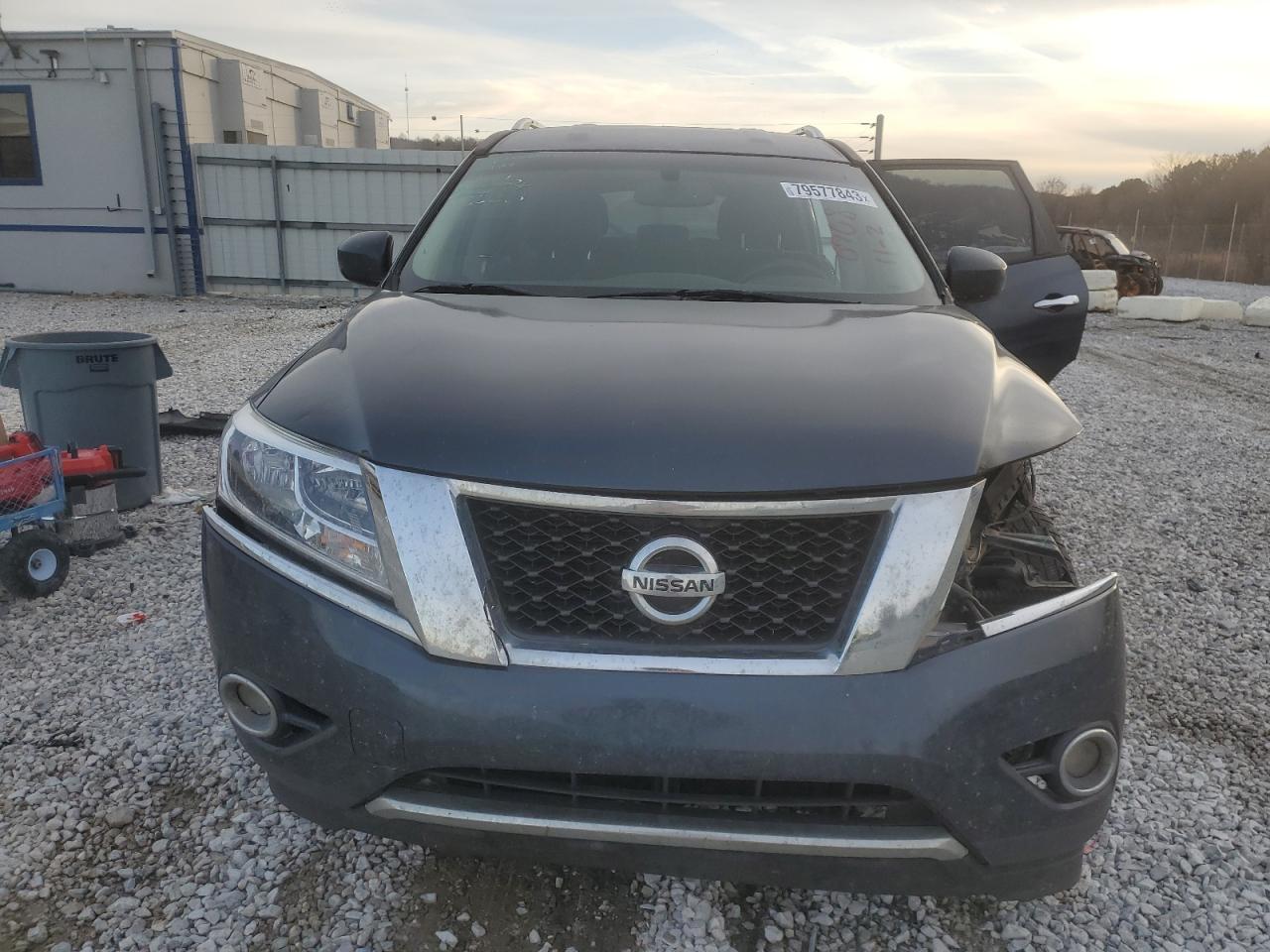 Photo 4 VIN: 5N1AR2MN9FC600708 - NISSAN PATHFINDER 