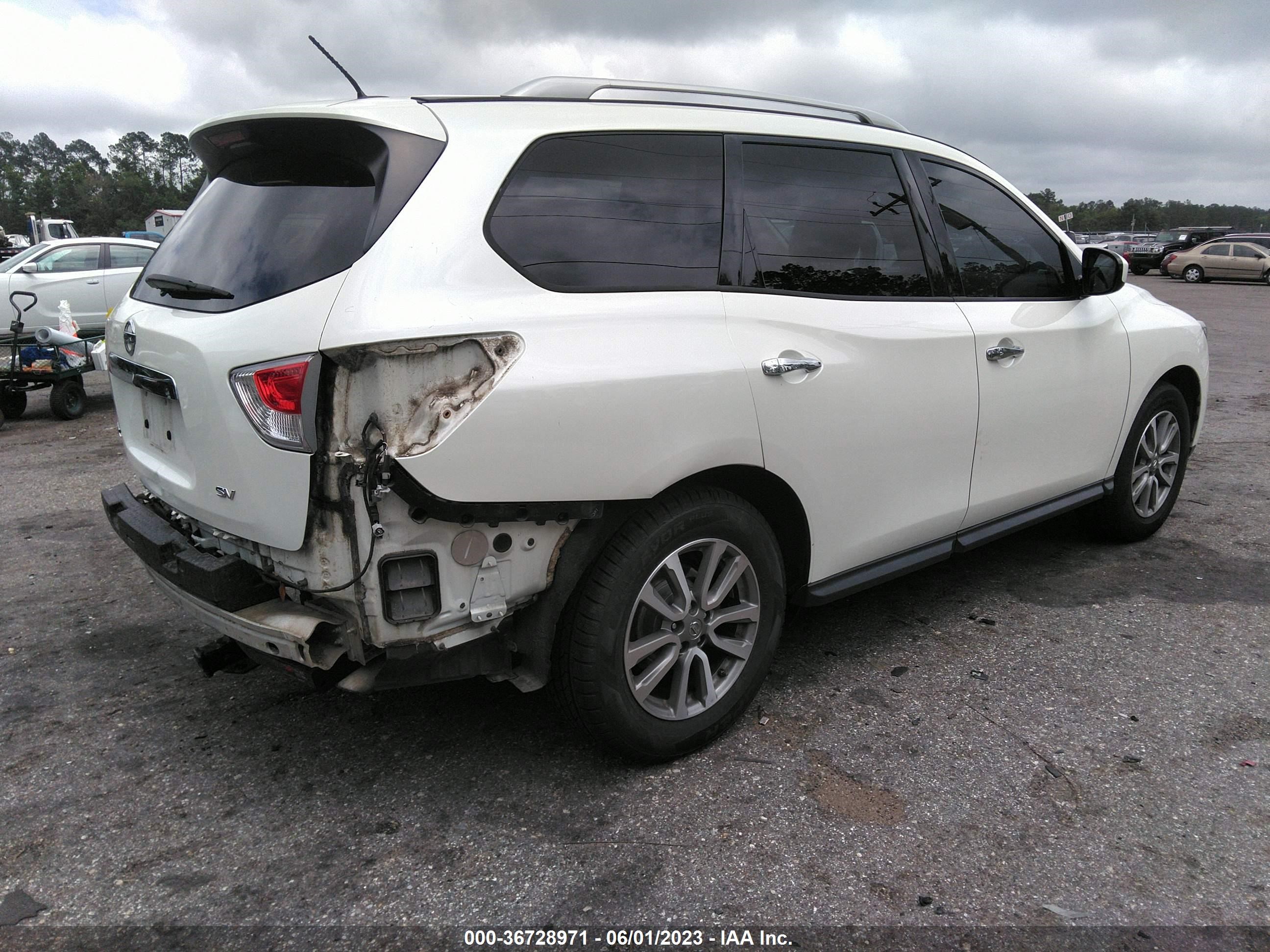 Photo 3 VIN: 5N1AR2MN9FC633420 - NISSAN PATHFINDER 