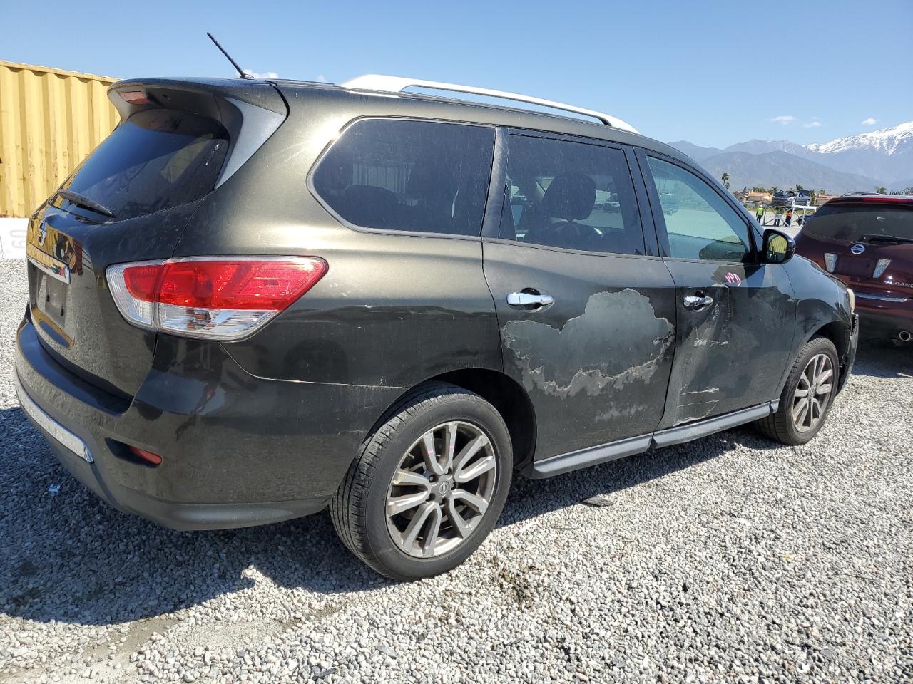 Photo 2 VIN: 5N1AR2MN9FC671455 - NISSAN PATHFINDER 