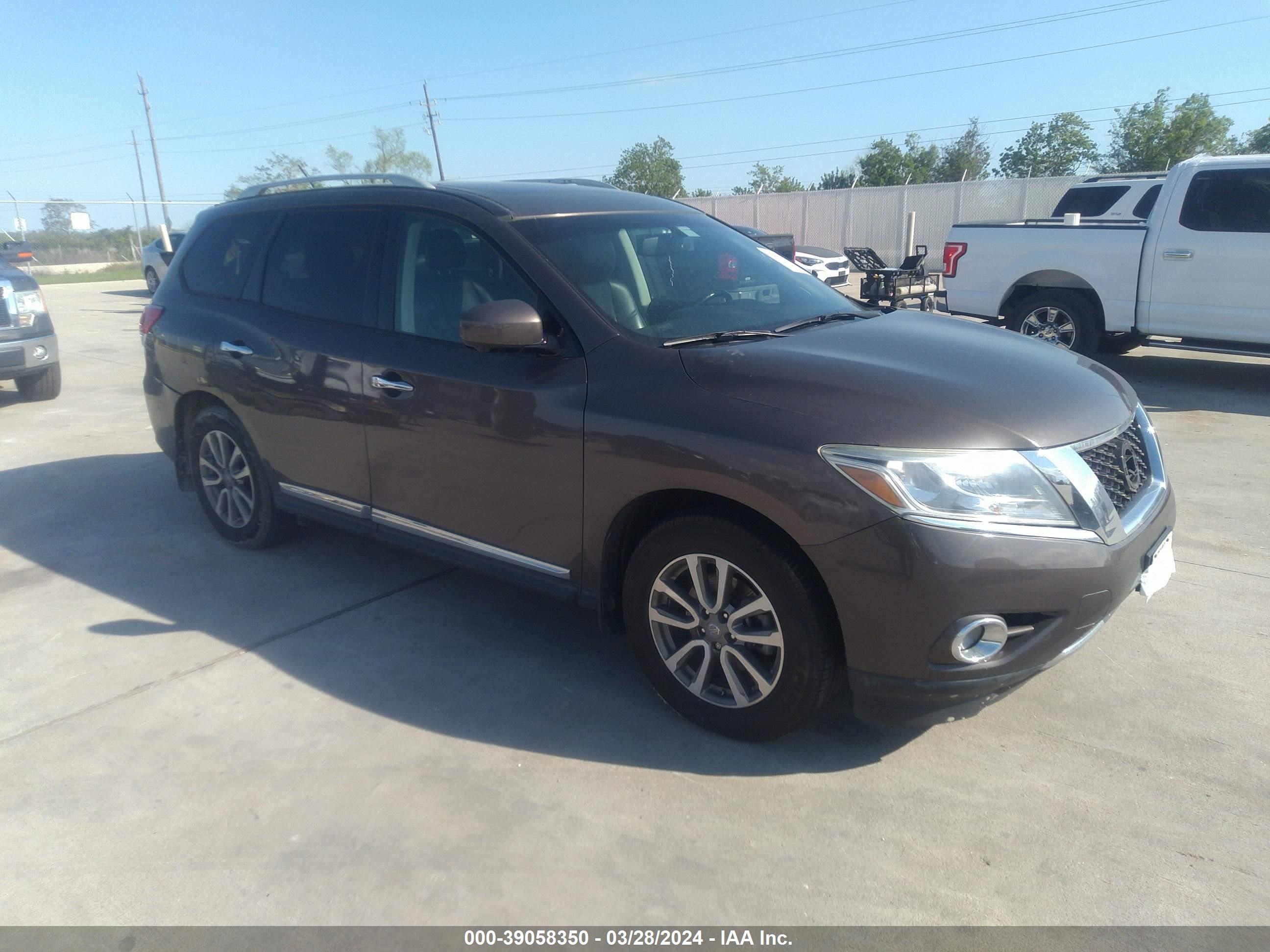 Photo 0 VIN: 5N1AR2MN9FC682536 - NISSAN PATHFINDER 