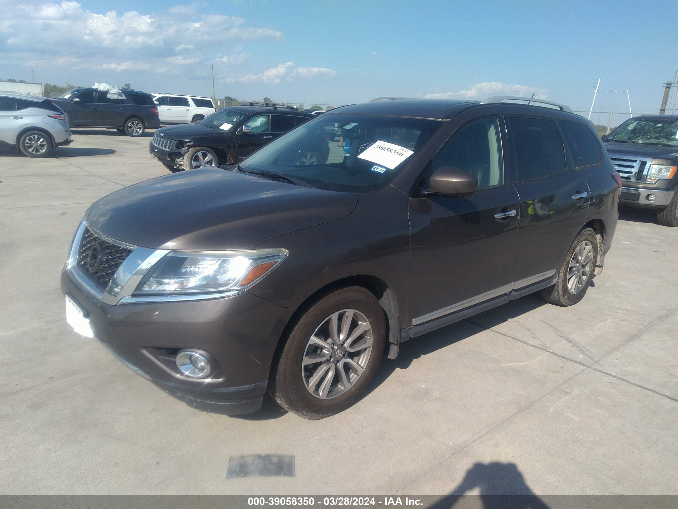 Photo 1 VIN: 5N1AR2MN9FC682536 - NISSAN PATHFINDER 