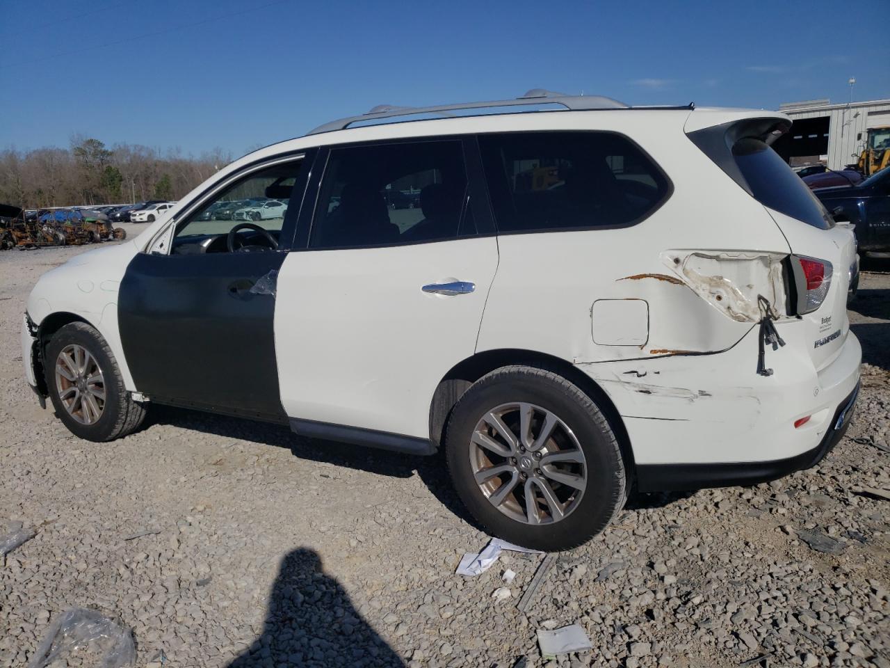 Photo 1 VIN: 5N1AR2MNXGC601481 - NISSAN PATHFINDER 