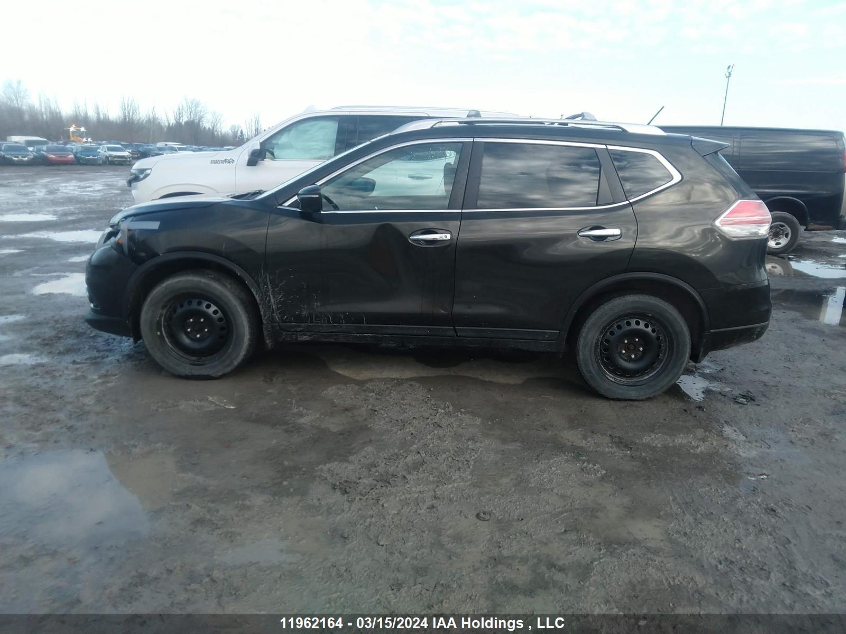 Photo 13 VIN: 5N1AT2MMXFC832047 - NISSAN ROGUE 