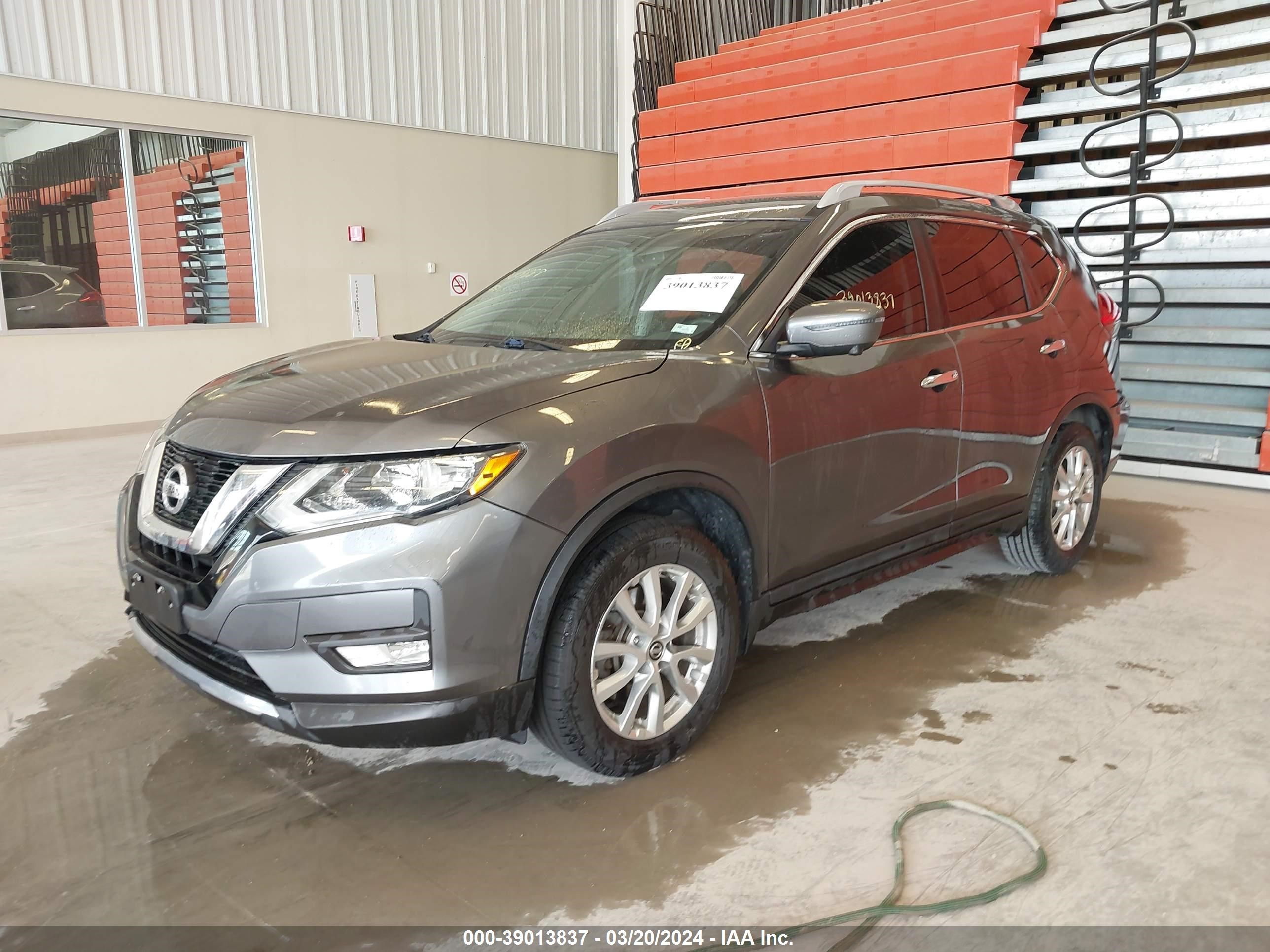 Photo 1 VIN: 5N1AT2MN9HC730606 - NISSAN ROGUE 