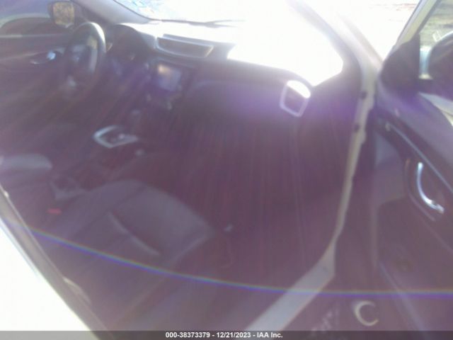 Photo 4 VIN: 5N1AT2MT0FC760542 - NISSAN ROGUE 