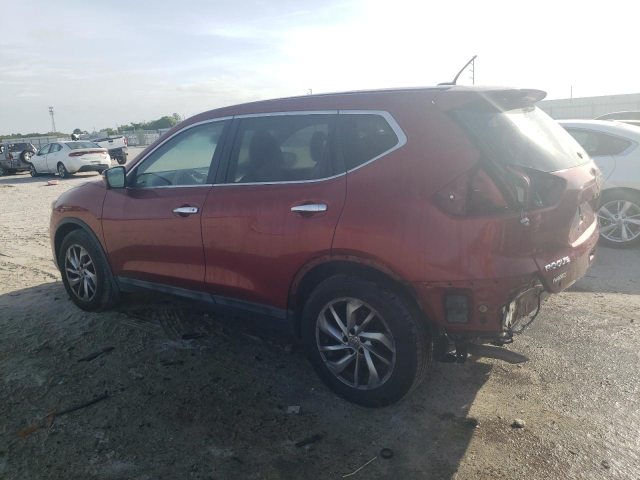 Photo 1 VIN: 5N1AT2MT0FC770617 - NISSAN ROGUE 