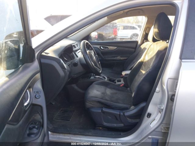 Photo 4 VIN: 5N1AT2MT0FC927353 - NISSAN ROGUE 