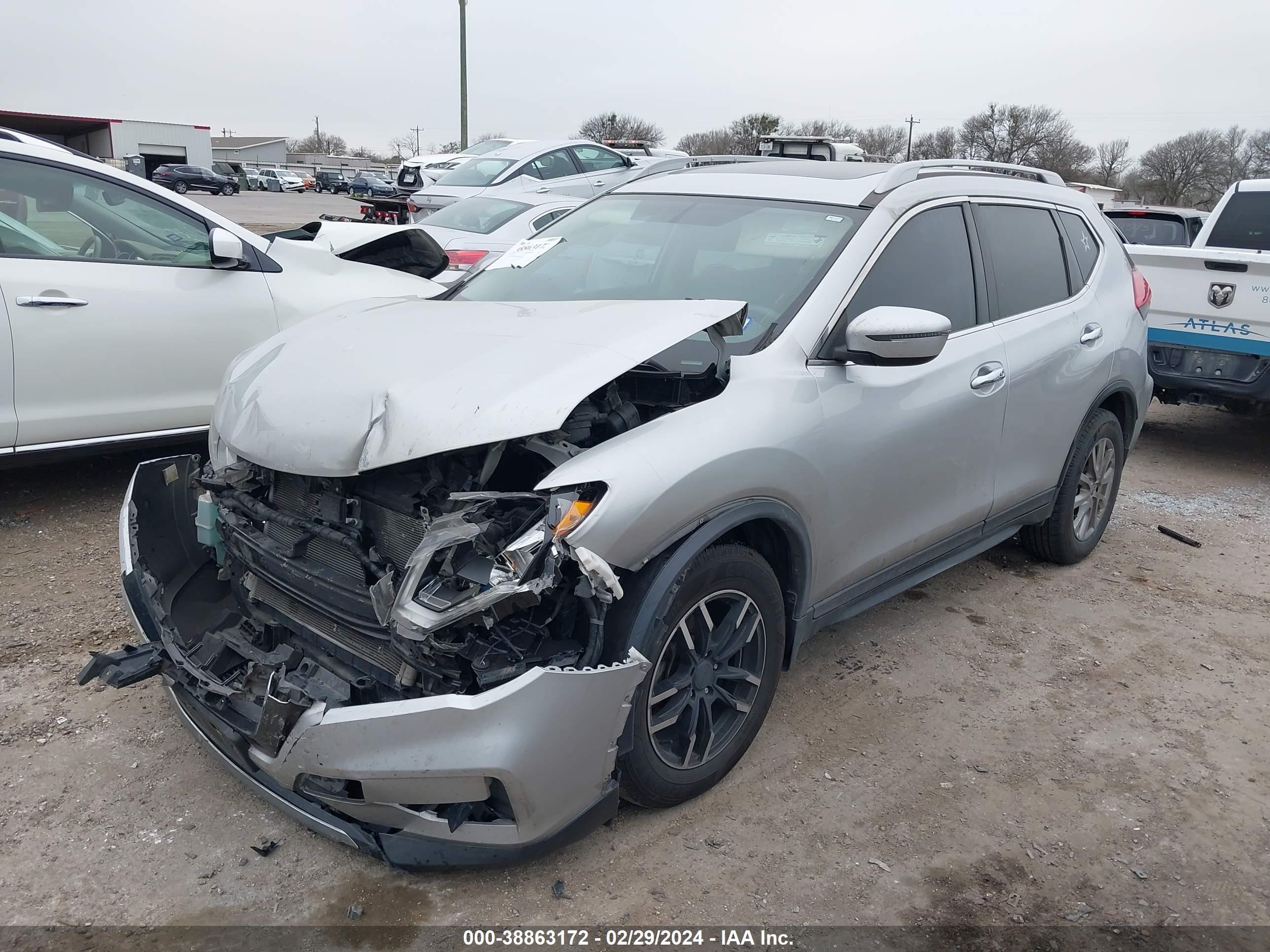 Photo 1 VIN: 5N1AT2MT0HC827823 - NISSAN ROGUE 