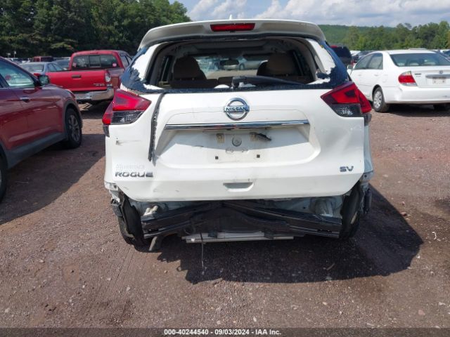 Photo 5 VIN: 5N1AT2MT0JC801650 - NISSAN ROGUE 