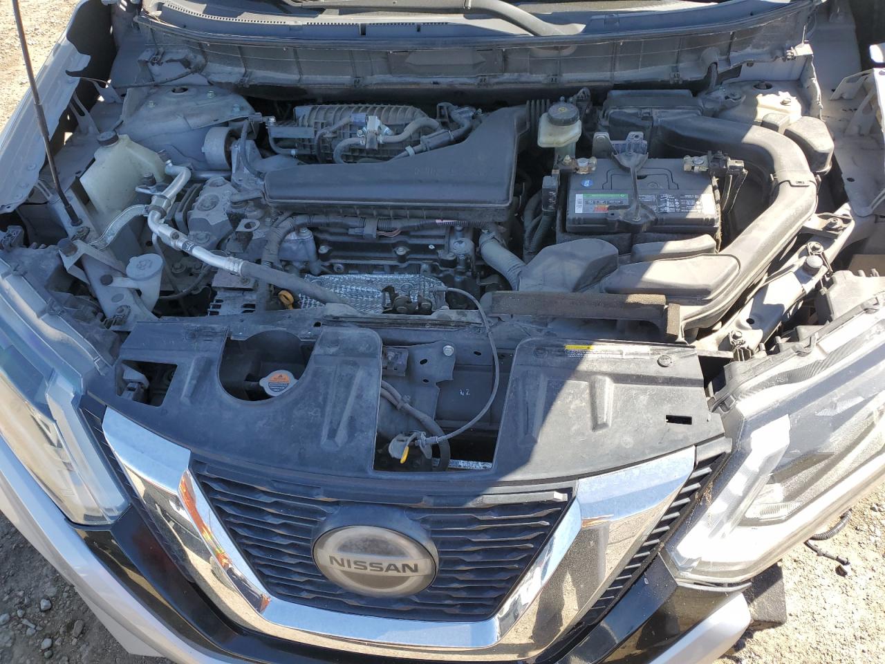 Photo 10 VIN: 5N1AT2MT0JC812986 - NISSAN ROGUE 