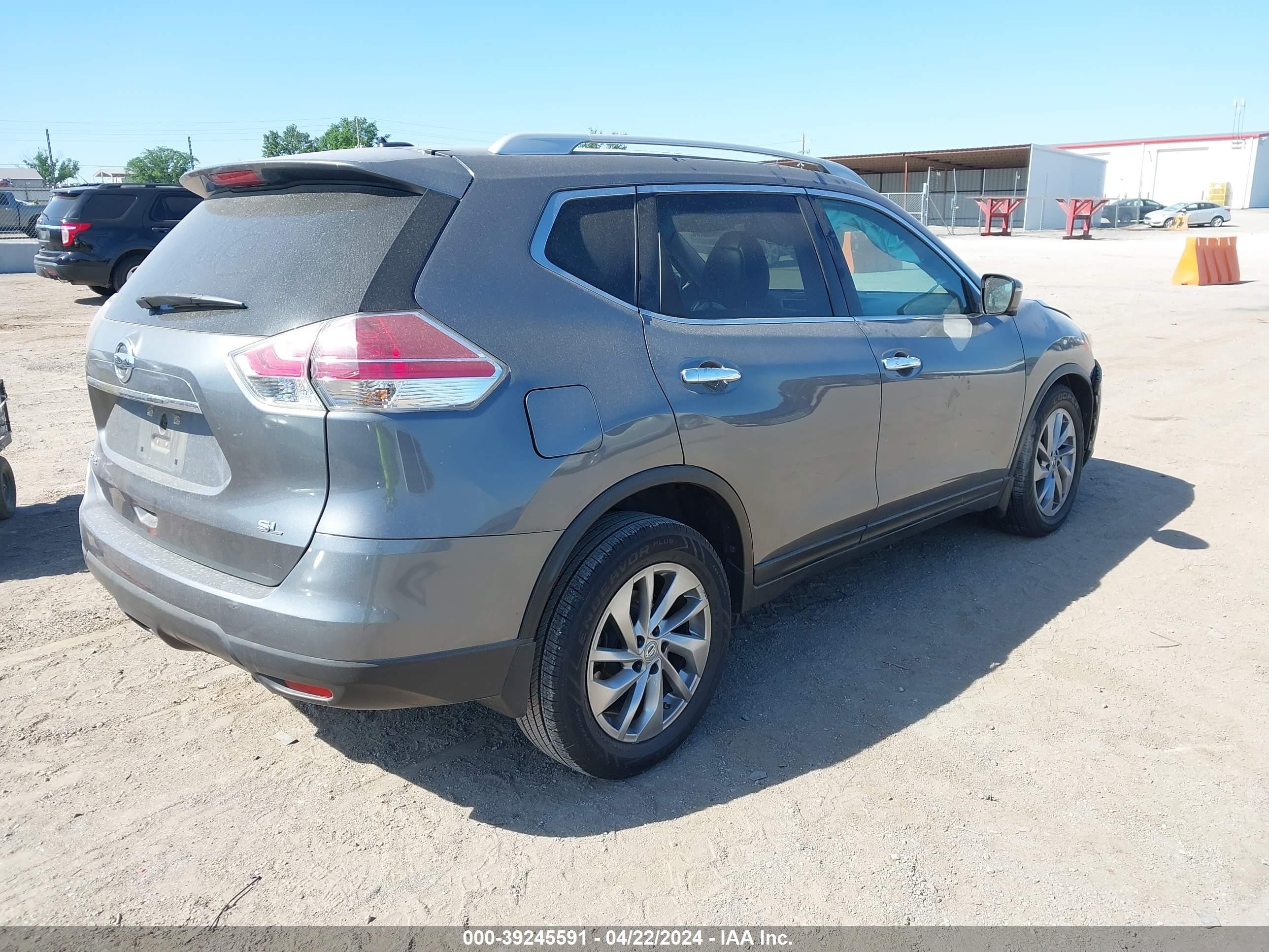 Photo 3 VIN: 5N1AT2MT1FC847608 - NISSAN ROGUE 