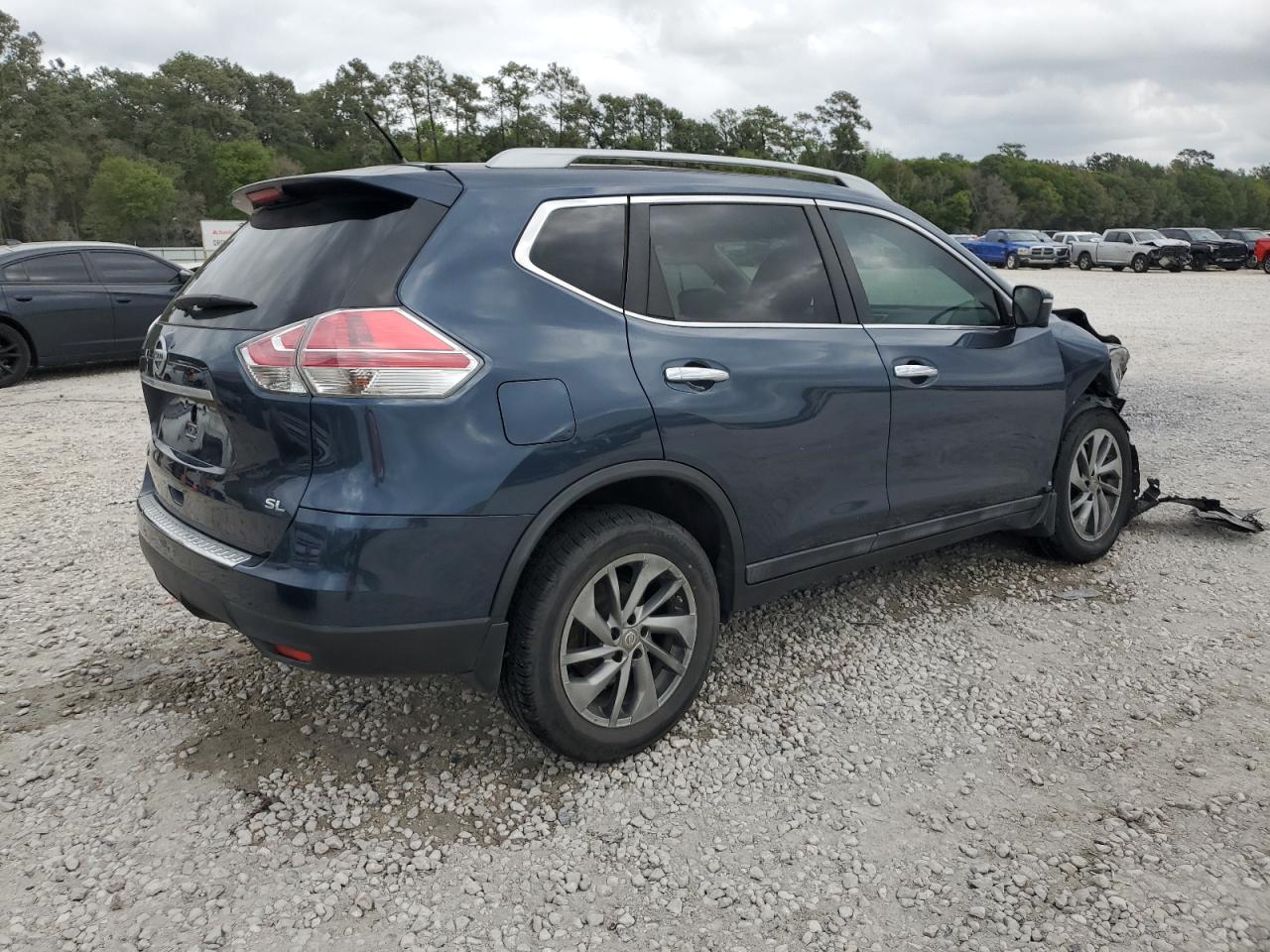 Photo 2 VIN: 5N1AT2MT1FC850931 - NISSAN ROGUE 