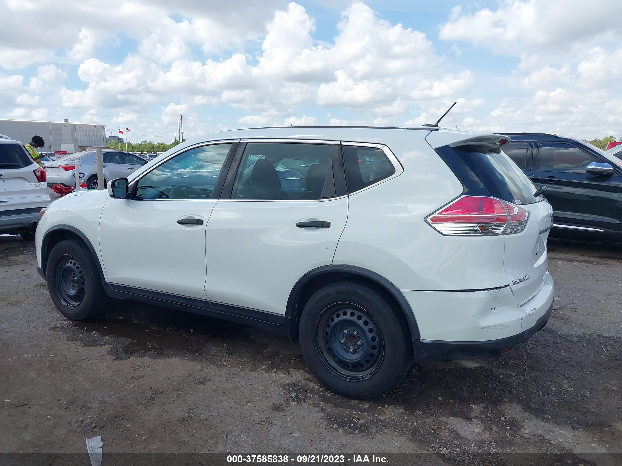 Photo 13 VIN: 5N1AT2MT1GC809796 - NISSAN ROGUE 