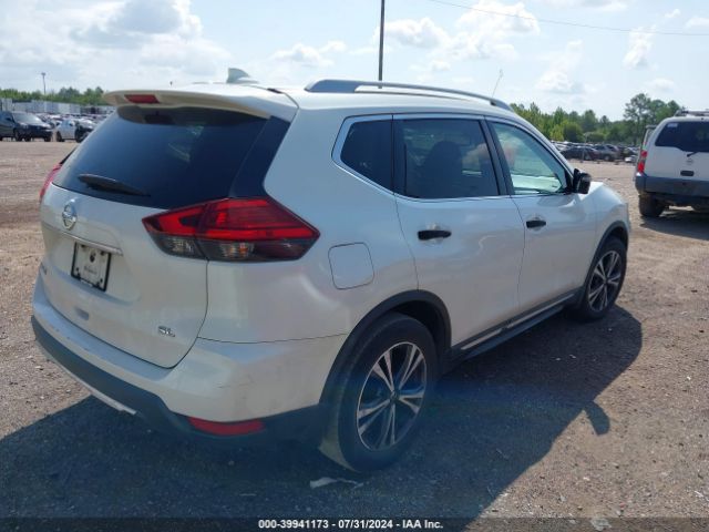 Photo 3 VIN: 5N1AT2MT1HC847398 - NISSAN ROGUE 