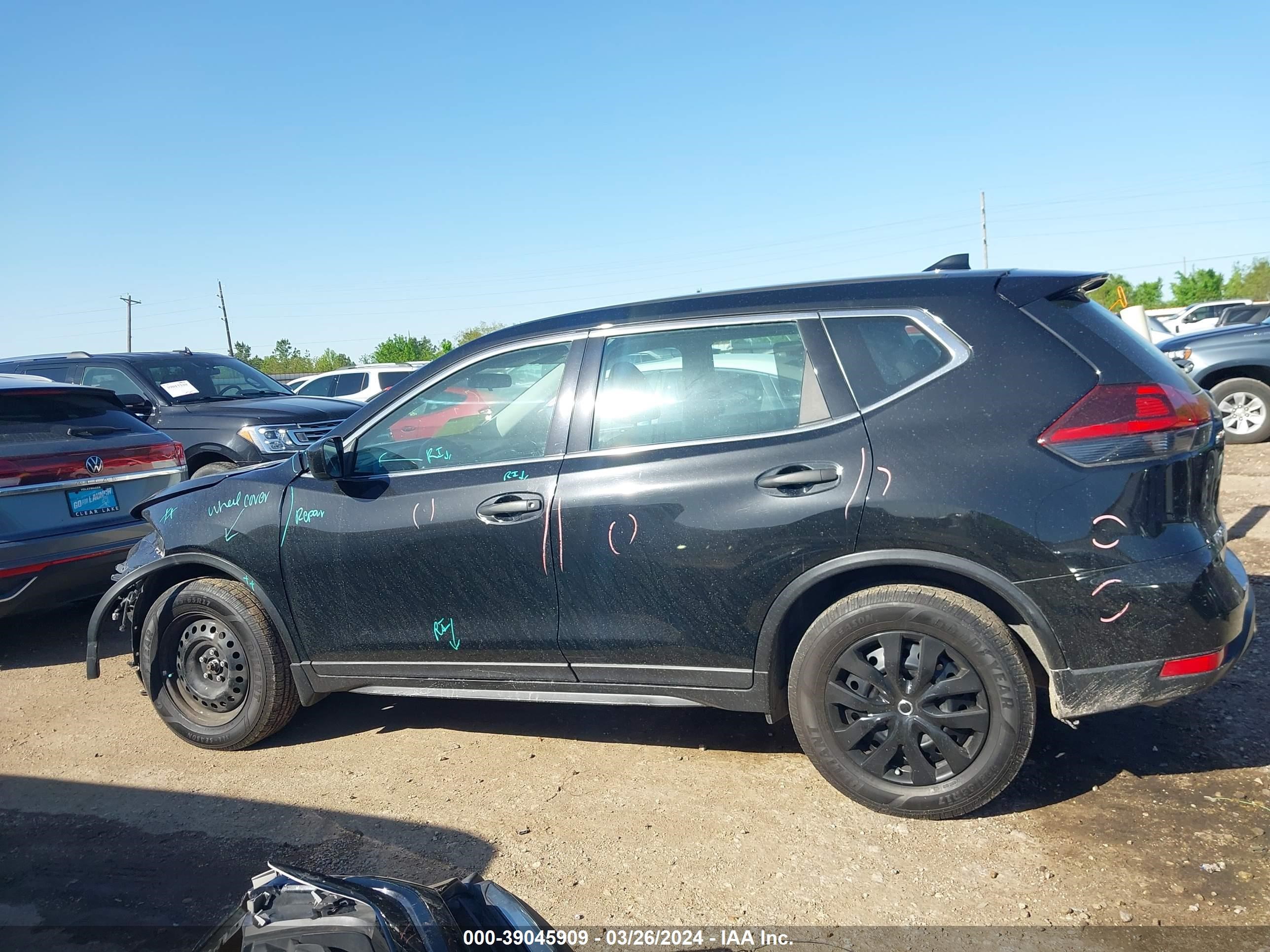 Photo 14 VIN: 5N1AT2MT1JC750790 - NISSAN ROGUE 