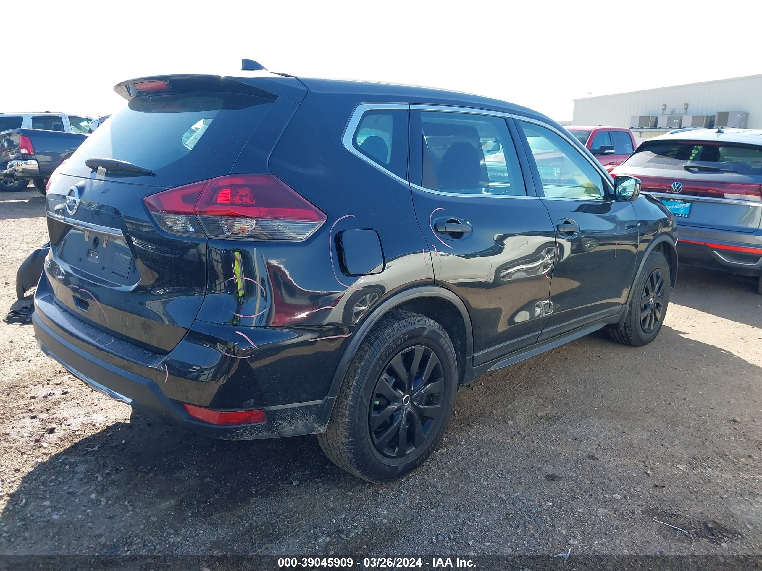 Photo 3 VIN: 5N1AT2MT1JC750790 - NISSAN ROGUE 