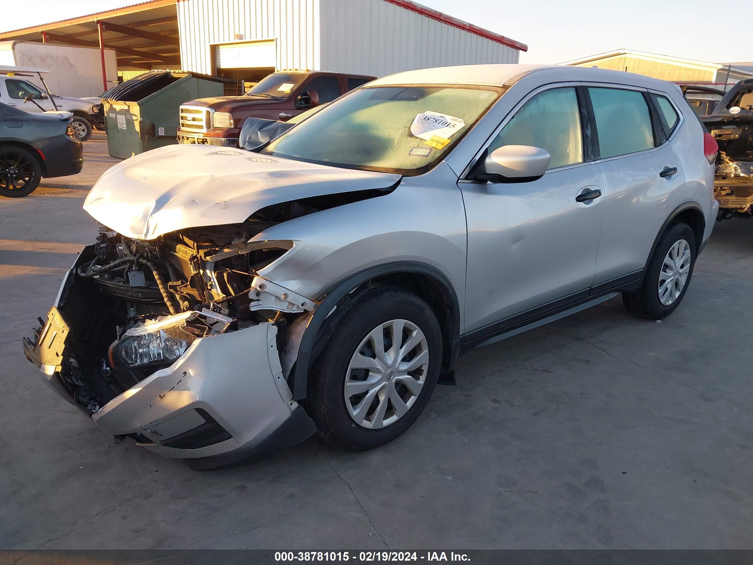 Photo 1 VIN: 5N1AT2MT1JC827125 - NISSAN ROGUE 