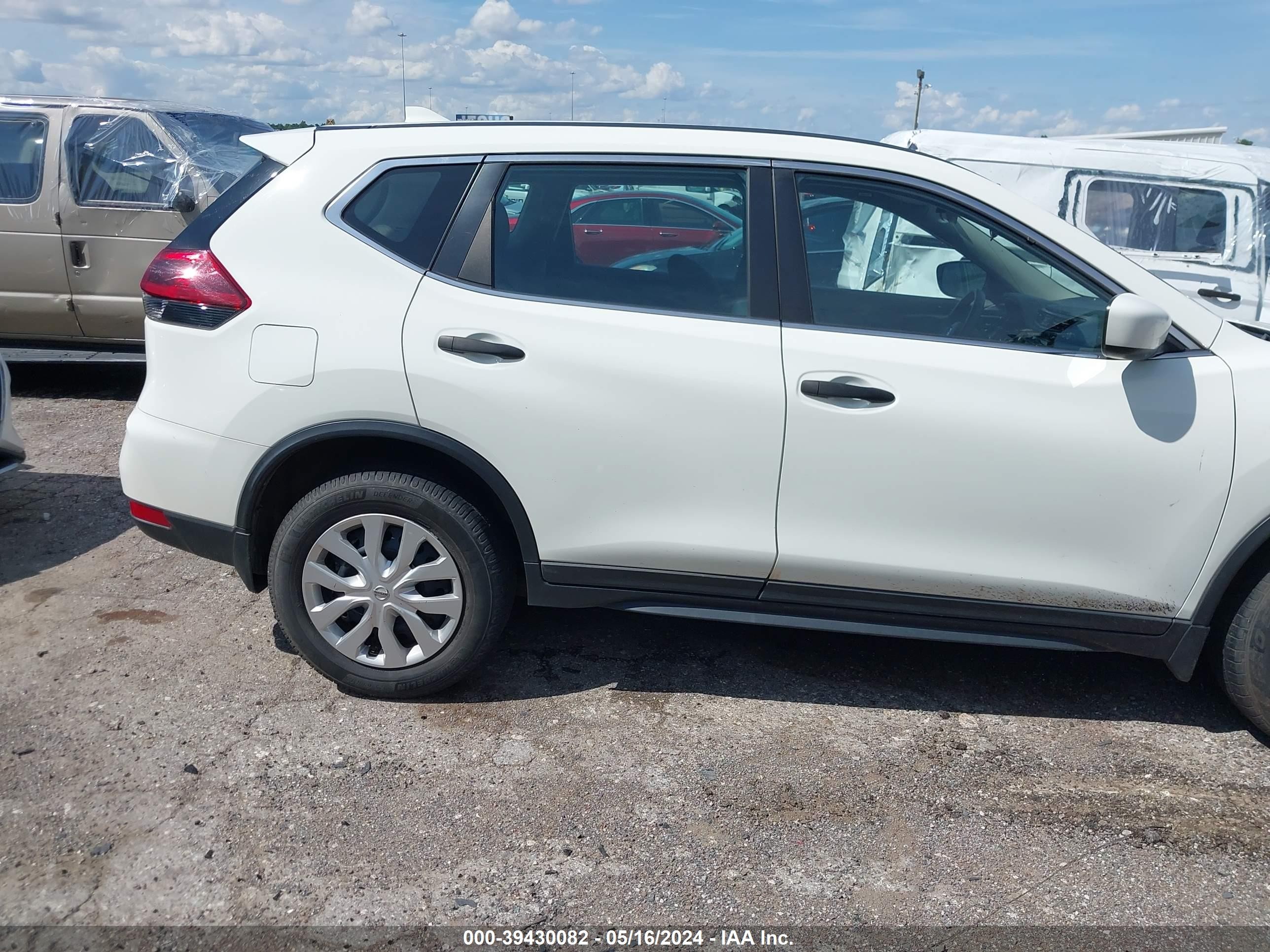 Photo 12 VIN: 5N1AT2MT1KC810195 - NISSAN ROGUE 