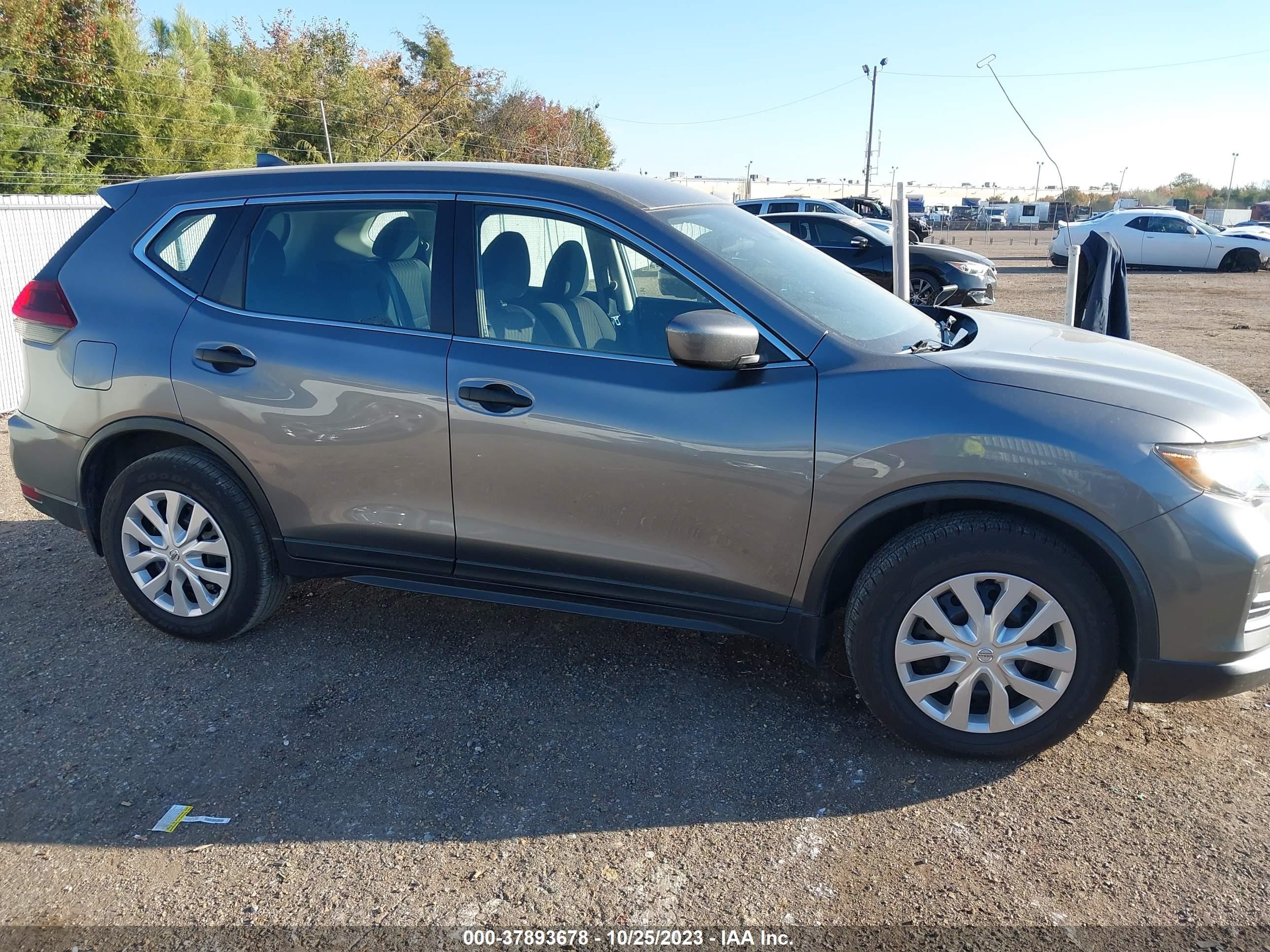 Photo 12 VIN: 5N1AT2MT1KC829328 - NISSAN ROGUE 