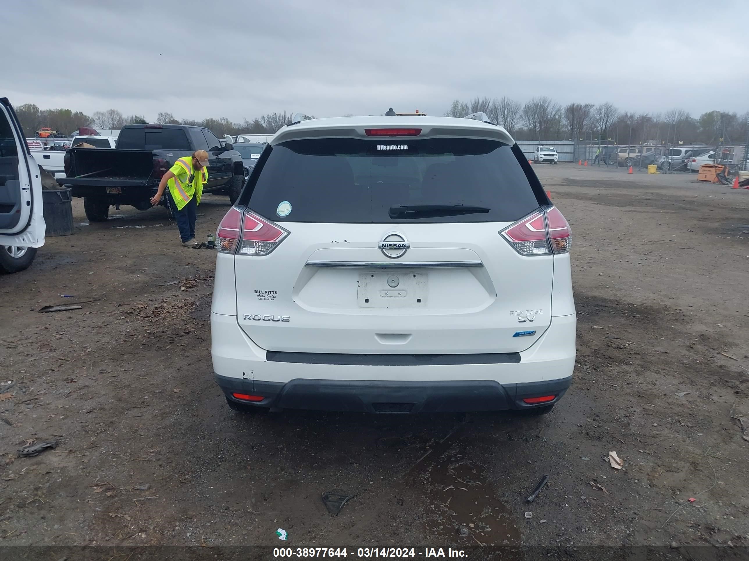 Photo 15 VIN: 5N1AT2MT3EC778886 - NISSAN ROGUE 