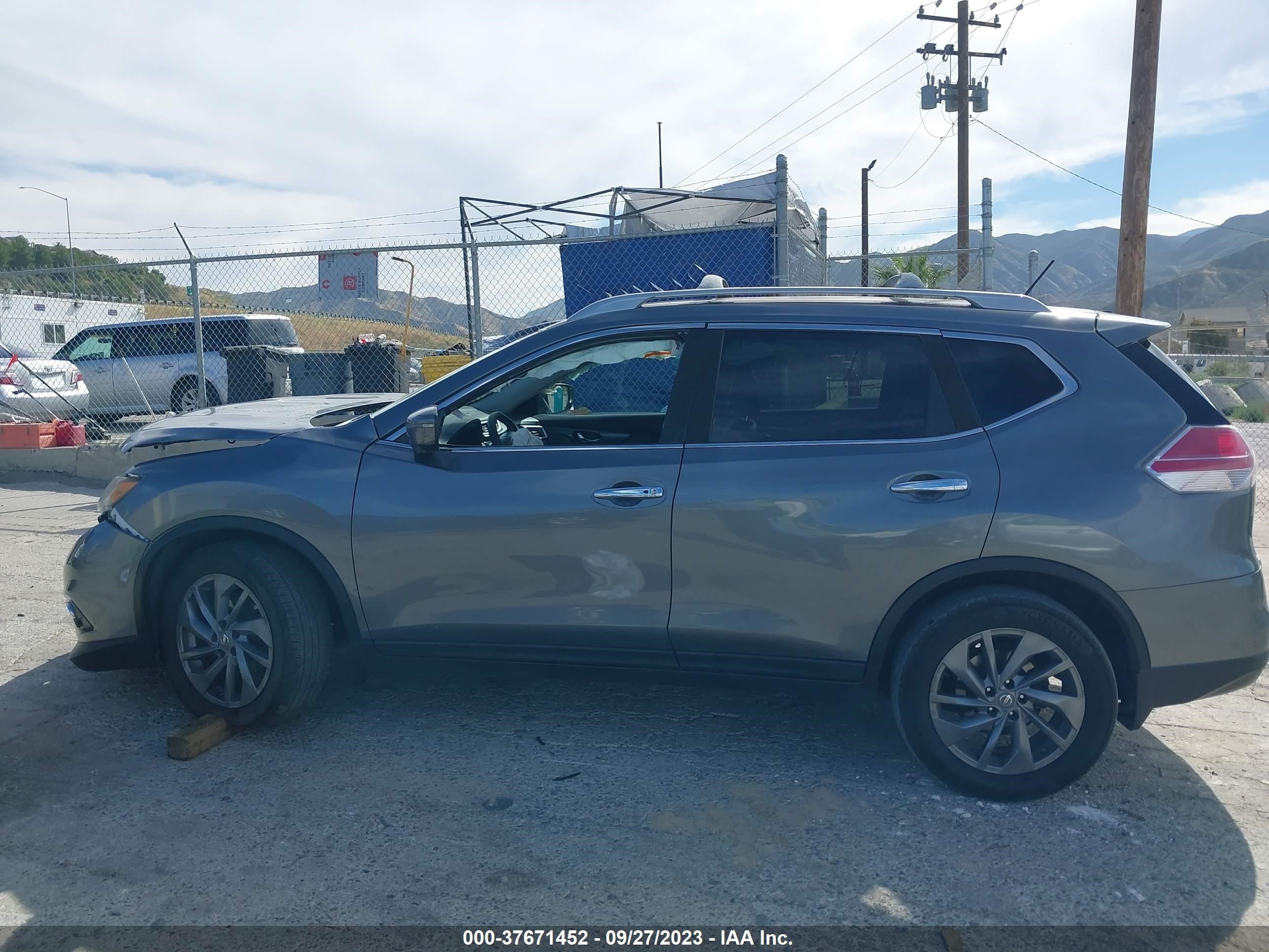 Photo 14 VIN: 5N1AT2MT3GC735653 - NISSAN ROGUE 