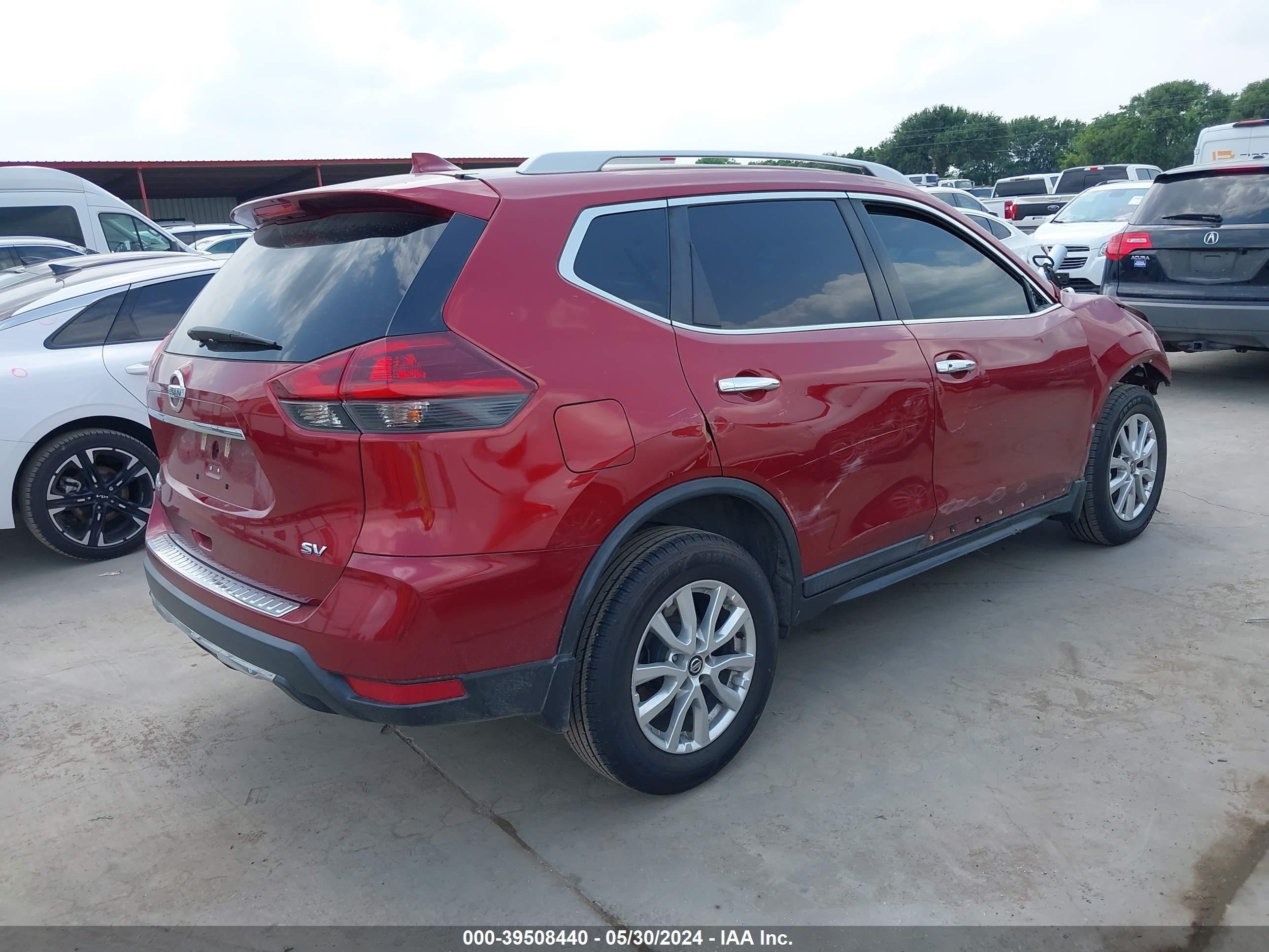 Photo 3 VIN: 5N1AT2MT3JC708072 - NISSAN ROGUE 