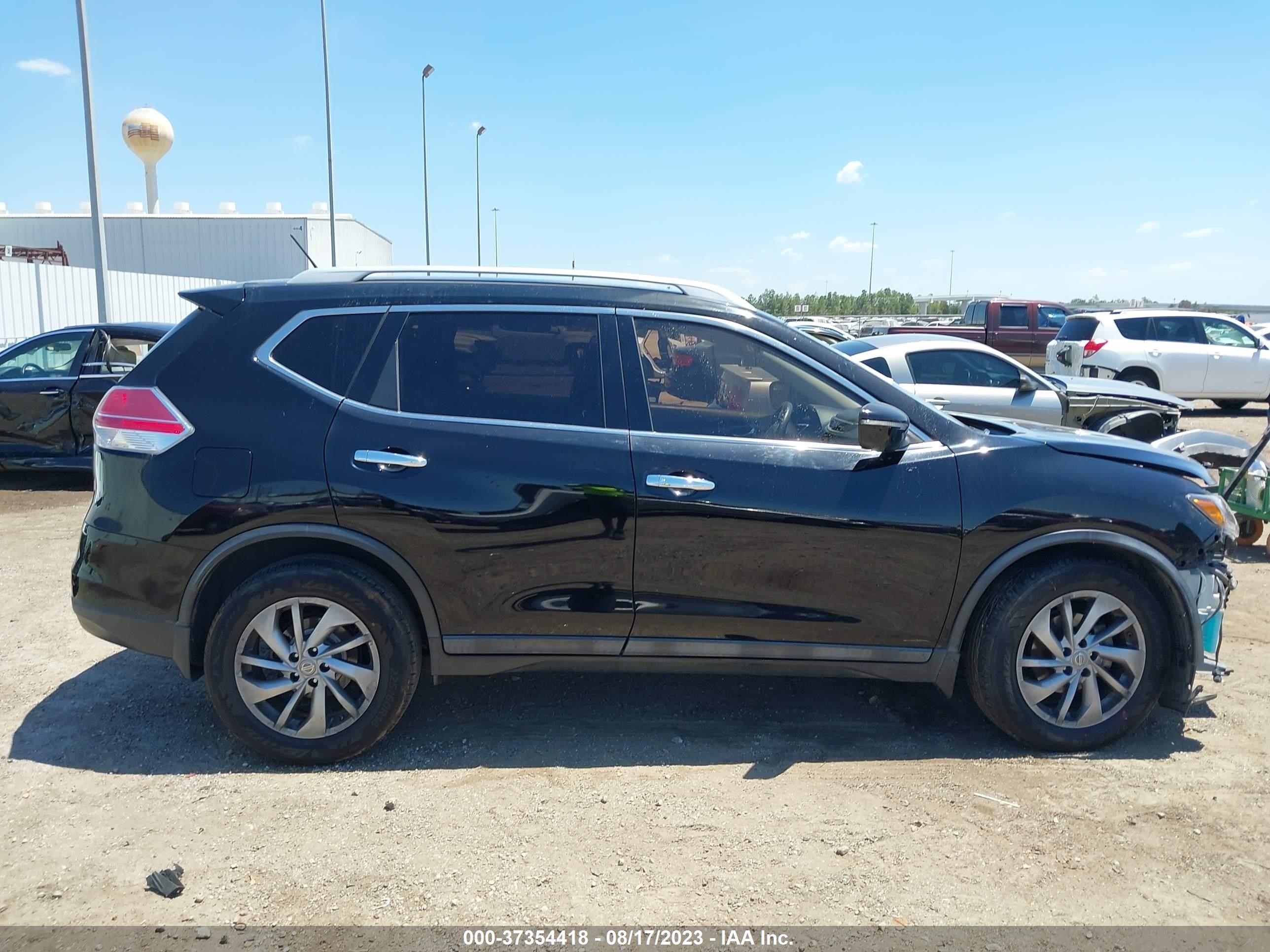 Photo 13 VIN: 5N1AT2MT4FC817681 - NISSAN ROGUE 