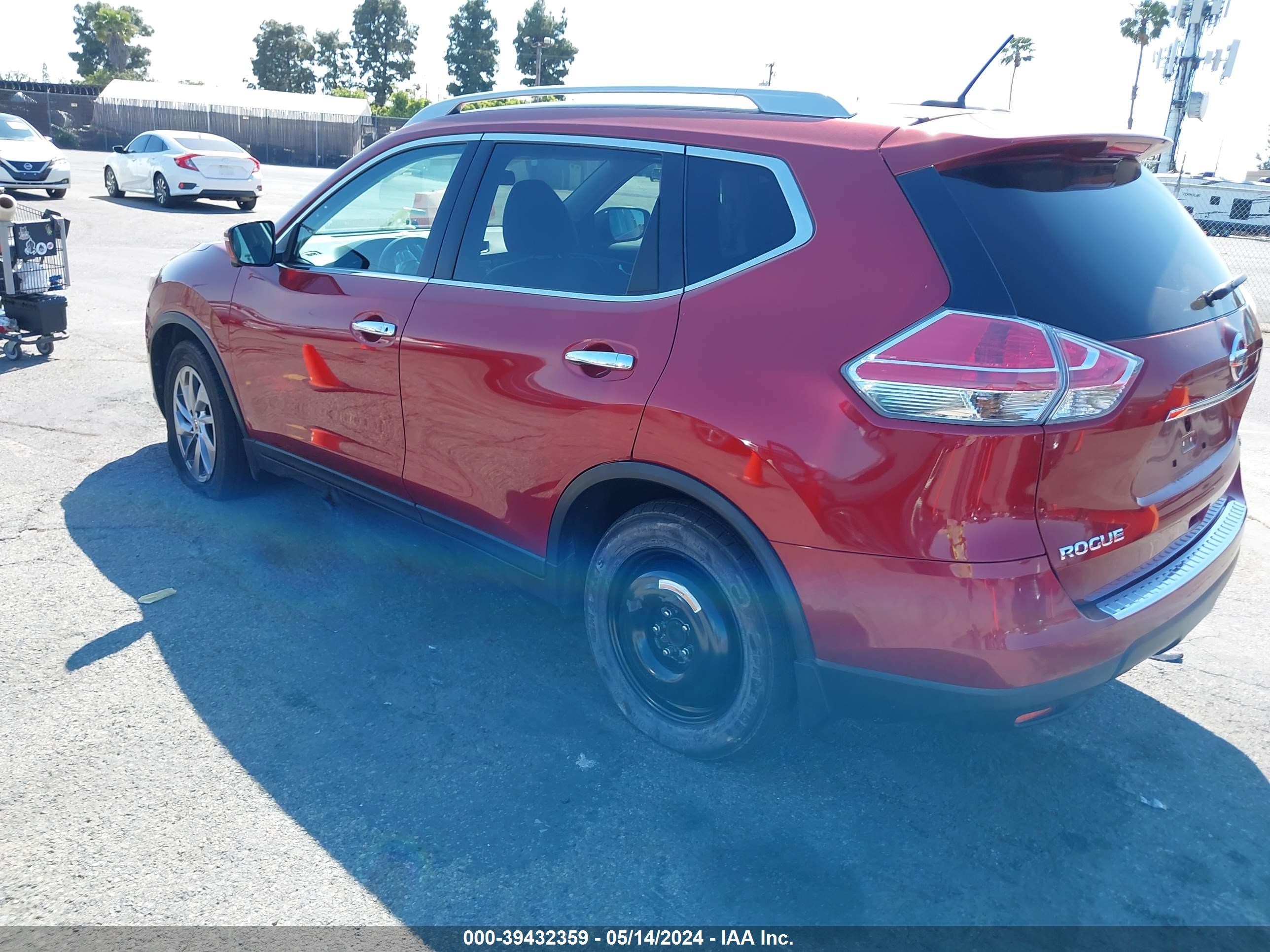 Photo 2 VIN: 5N1AT2MT4FC923886 - NISSAN ROGUE 