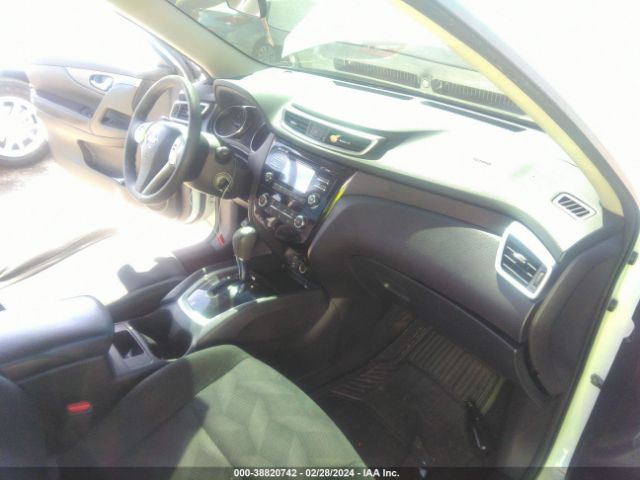 Photo 4 VIN: 5N1AT2MT4GC826544 - NISSAN ROGUE 