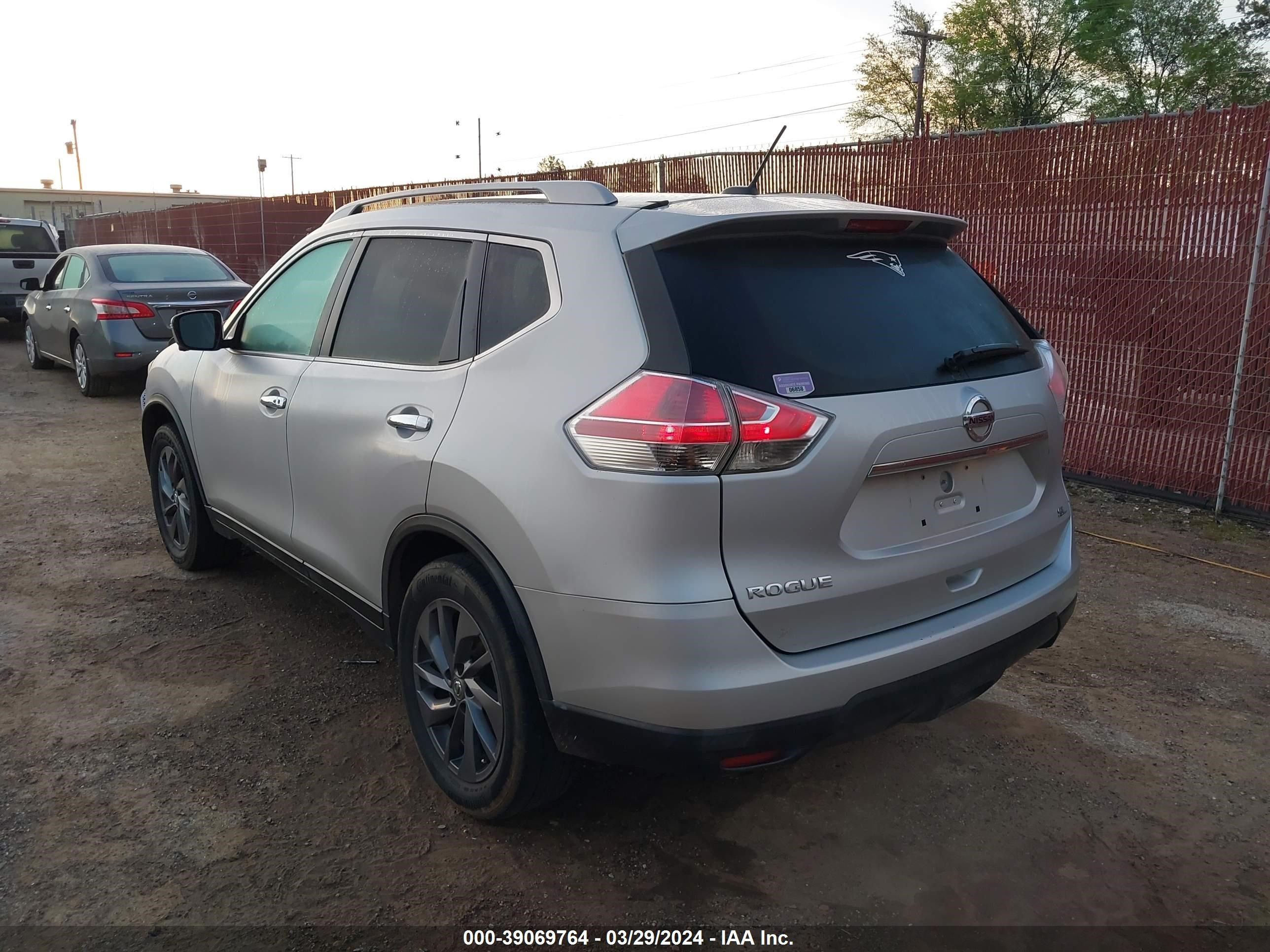 Photo 2 VIN: 5N1AT2MT4GC849046 - NISSAN ROGUE 