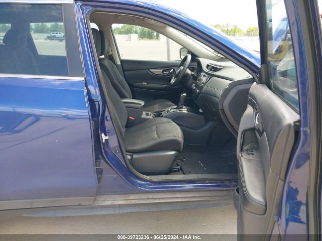 Photo 4 VIN: 5N1AT2MT4HC845838 - NISSAN ROGUE 