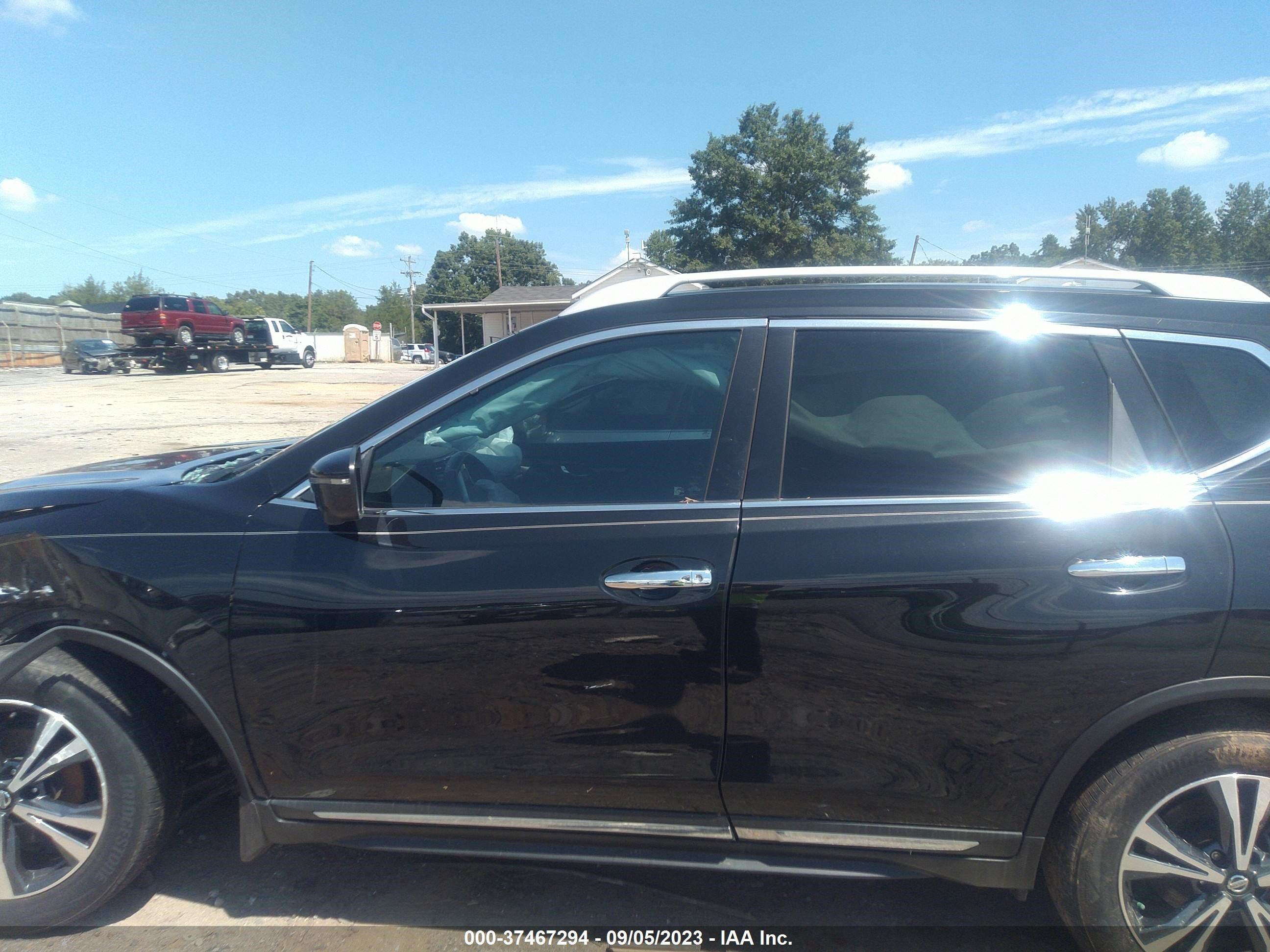 Photo 14 VIN: 5N1AT2MT4JC806737 - NISSAN ROGUE 