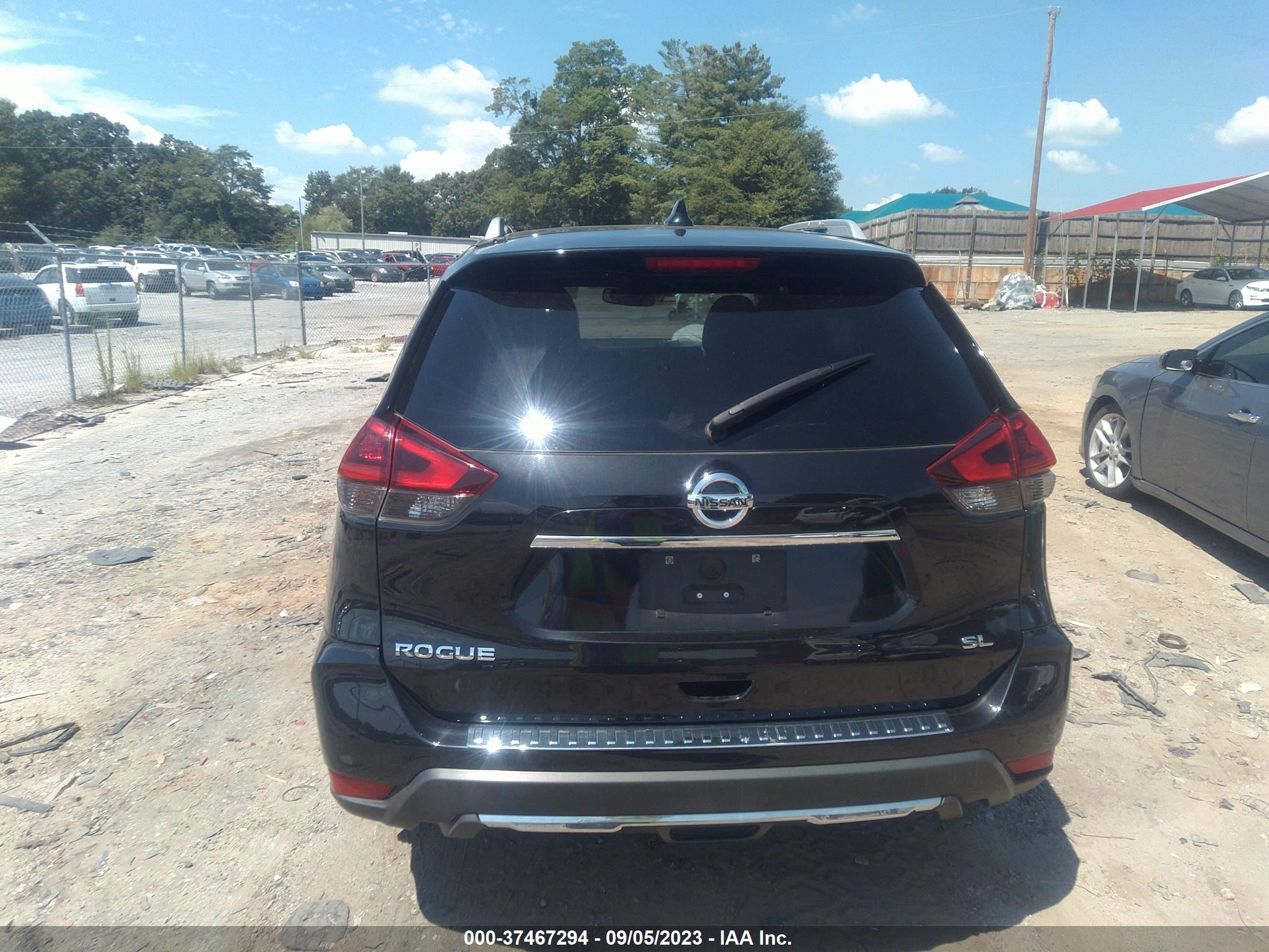 Photo 16 VIN: 5N1AT2MT4JC806737 - NISSAN ROGUE 