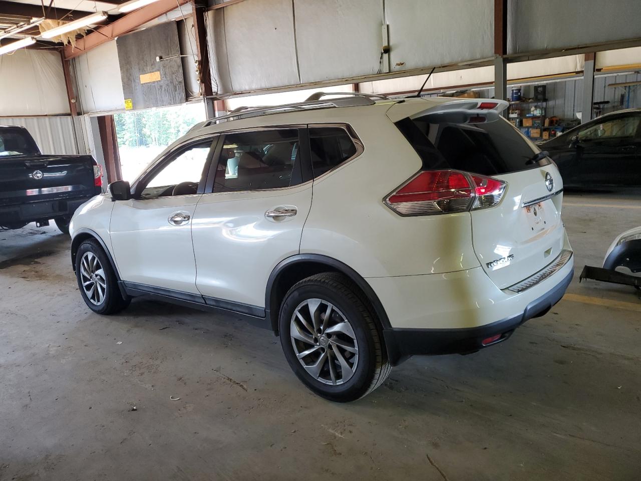 Photo 1 VIN: 5N1AT2MT5FC778938 - NISSAN ROGUE 