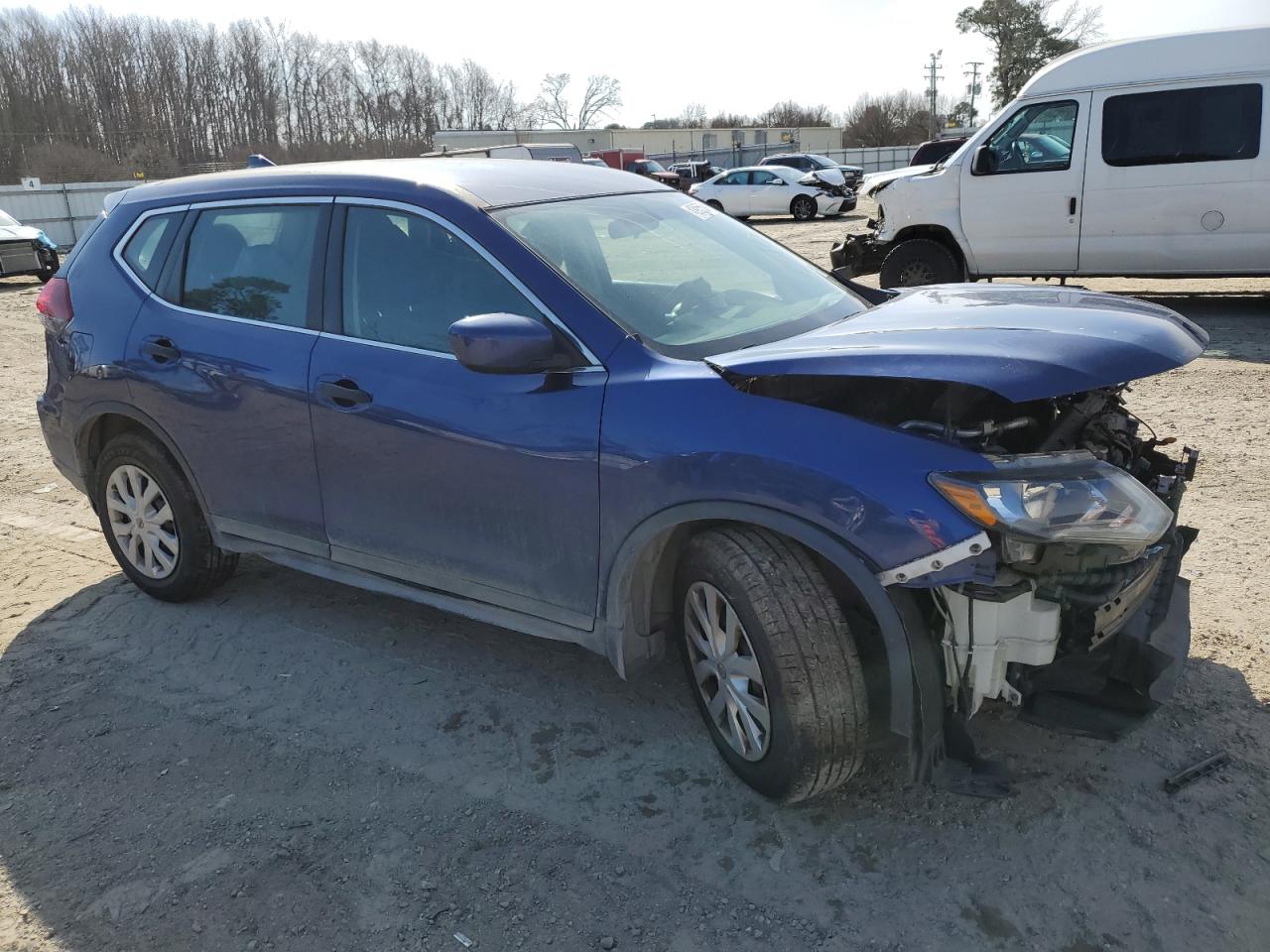 Photo 3 VIN: 5N1AT2MT5JC714987 - NISSAN ROGUE 