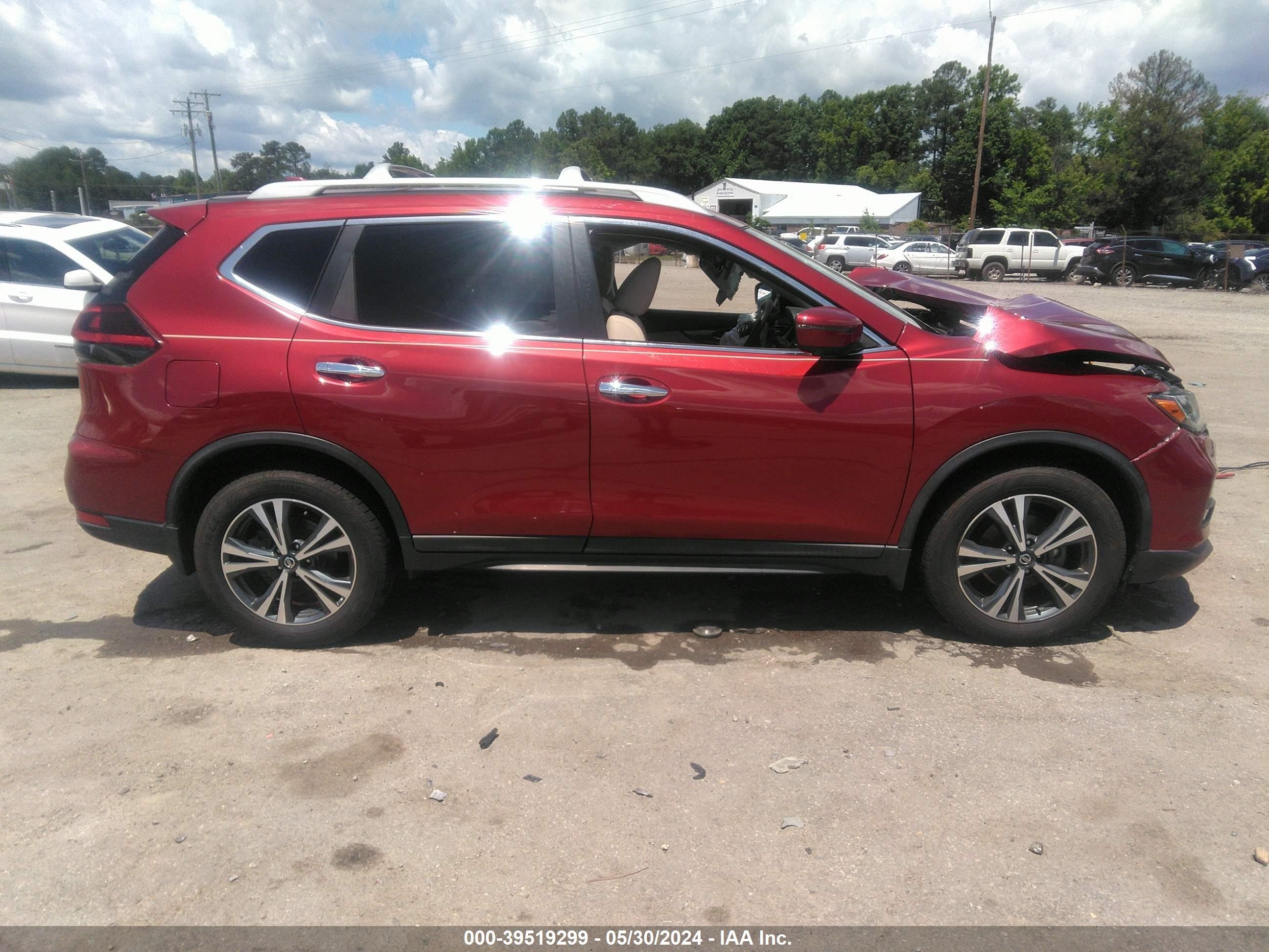 Photo 12 VIN: 5N1AT2MT5KC834015 - NISSAN ROGUE 