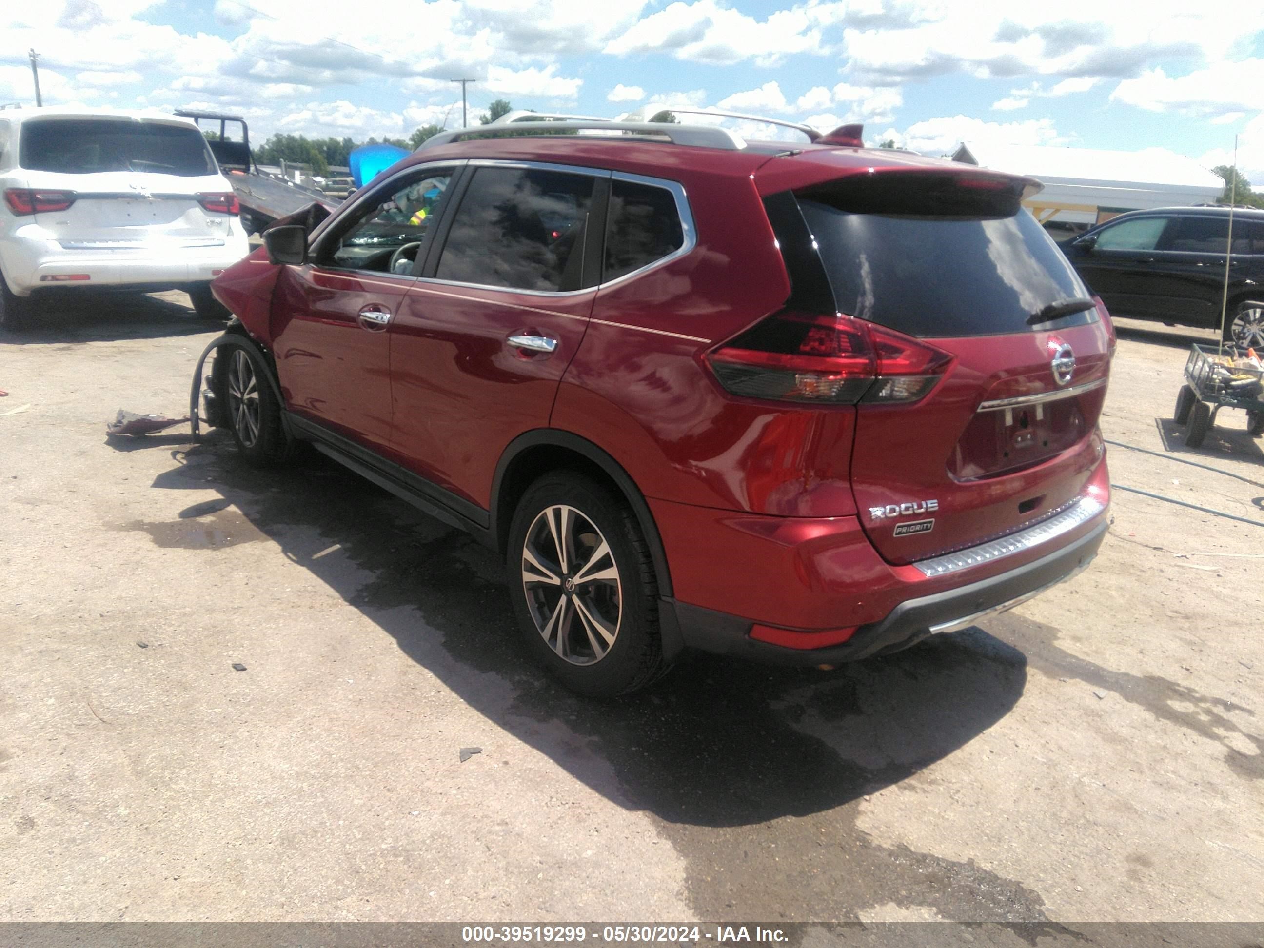 Photo 2 VIN: 5N1AT2MT5KC834015 - NISSAN ROGUE 