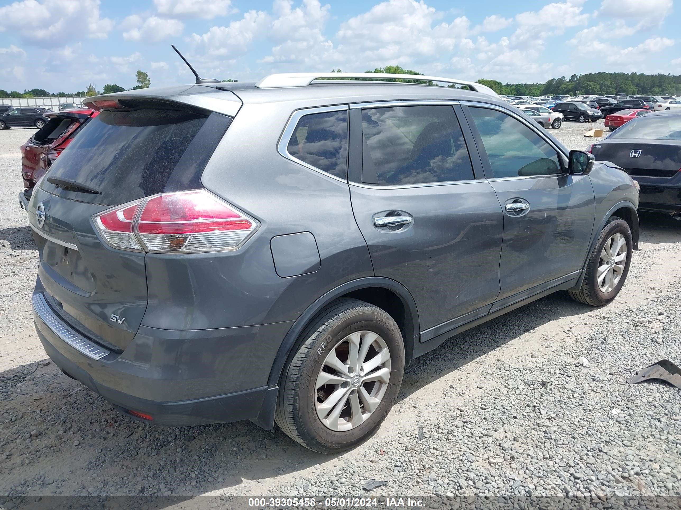 Photo 3 VIN: 5N1AT2MT6FC824146 - NISSAN ROGUE 