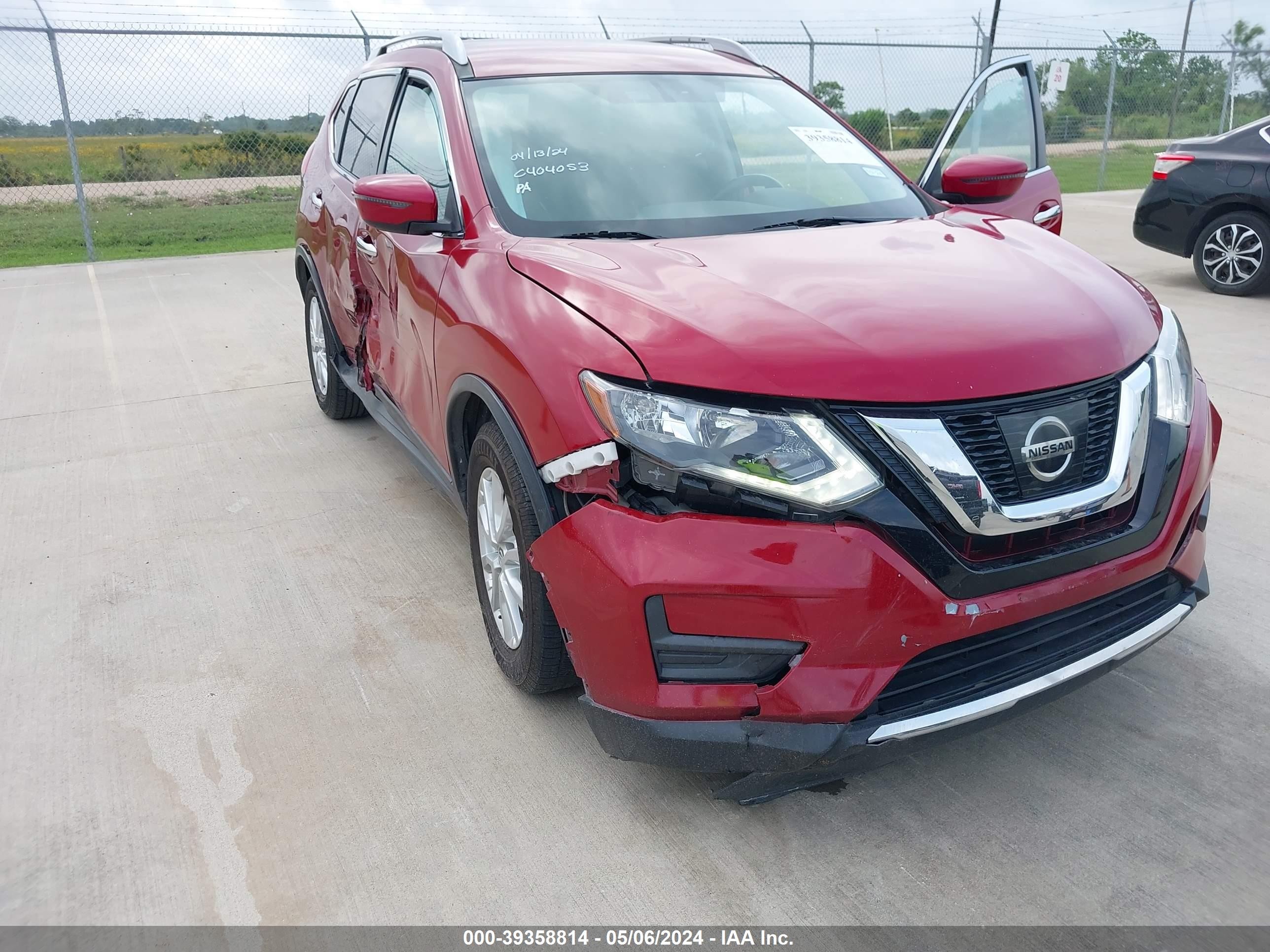 Photo 5 VIN: 5N1AT2MT6HC856839 - NISSAN ROGUE 