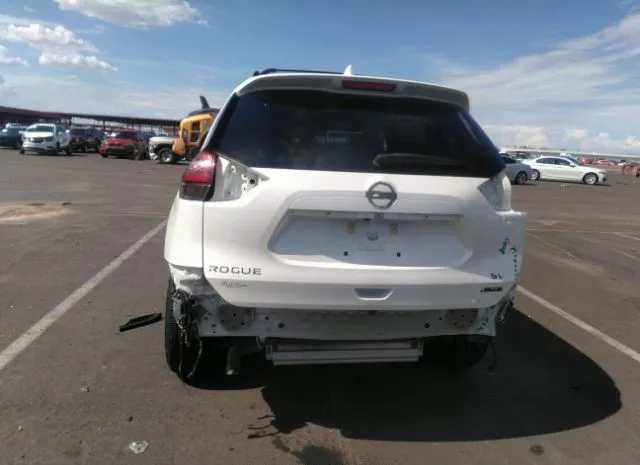 Photo 5 VIN: 5N1AT2MT6JC745729 - NISSAN ROGUE 