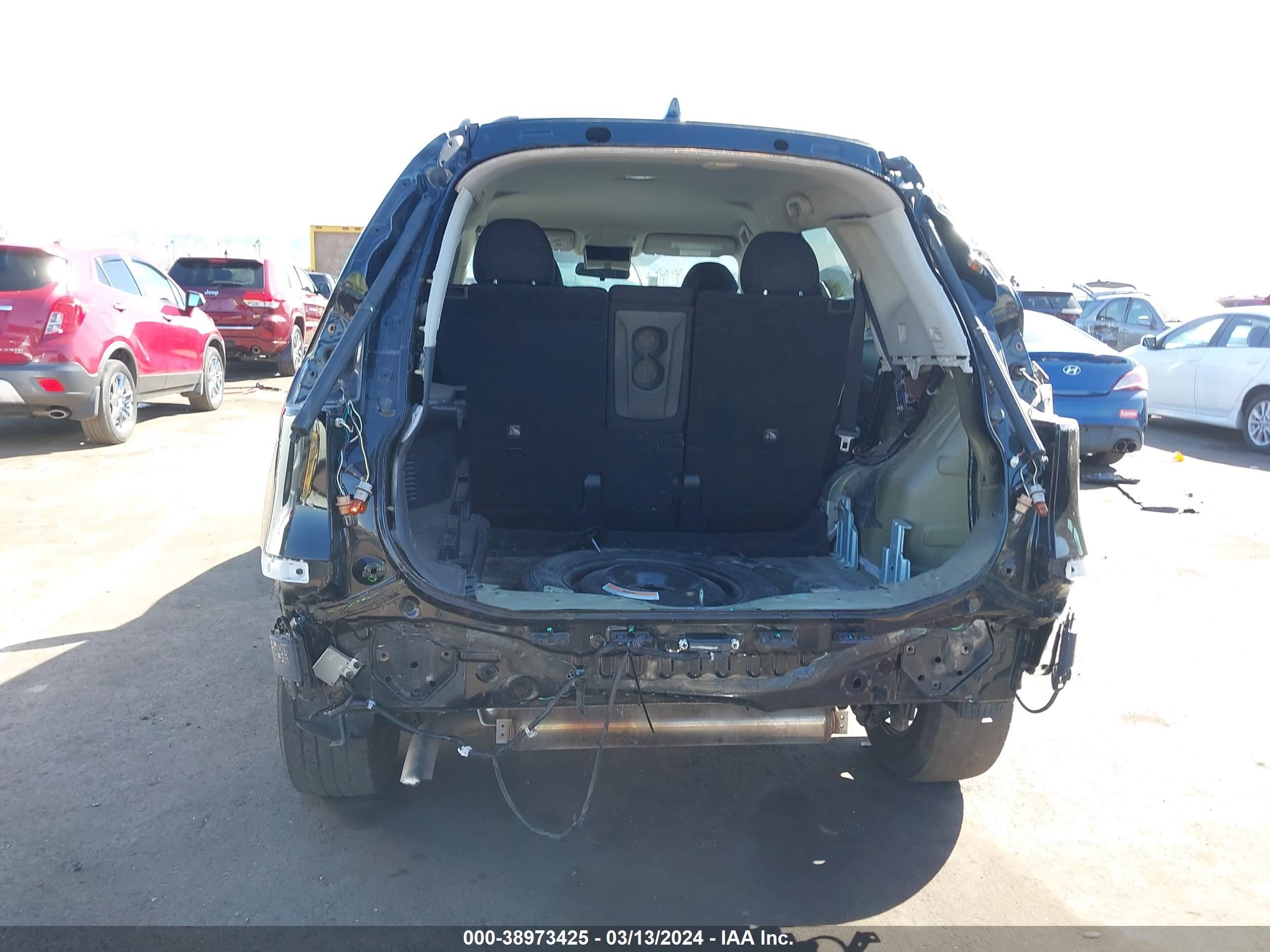 Photo 5 VIN: 5N1AT2MT6JC746394 - NISSAN ROGUE 