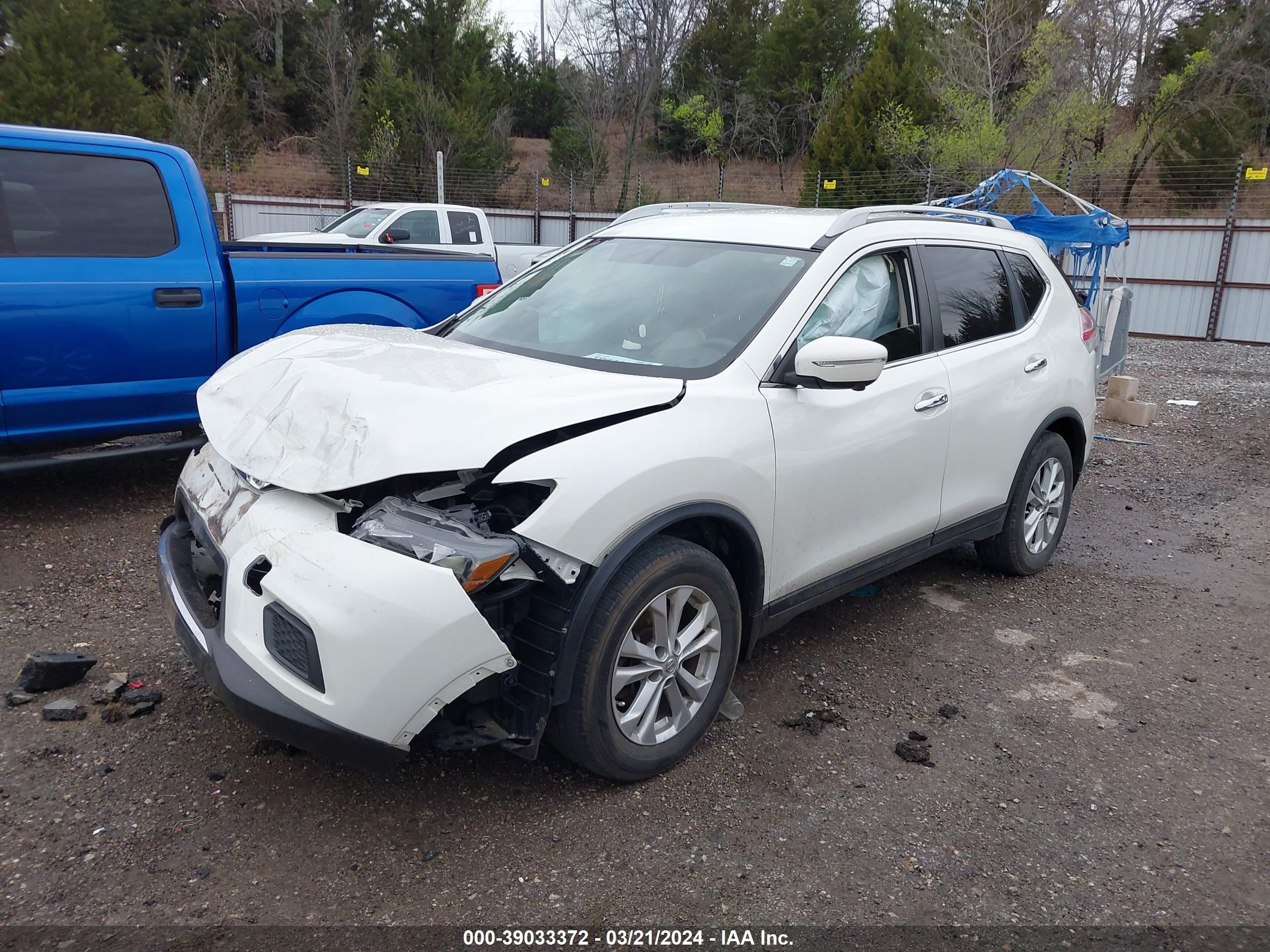 Photo 1 VIN: 5N1AT2MT7FC819909 - NISSAN ROGUE 