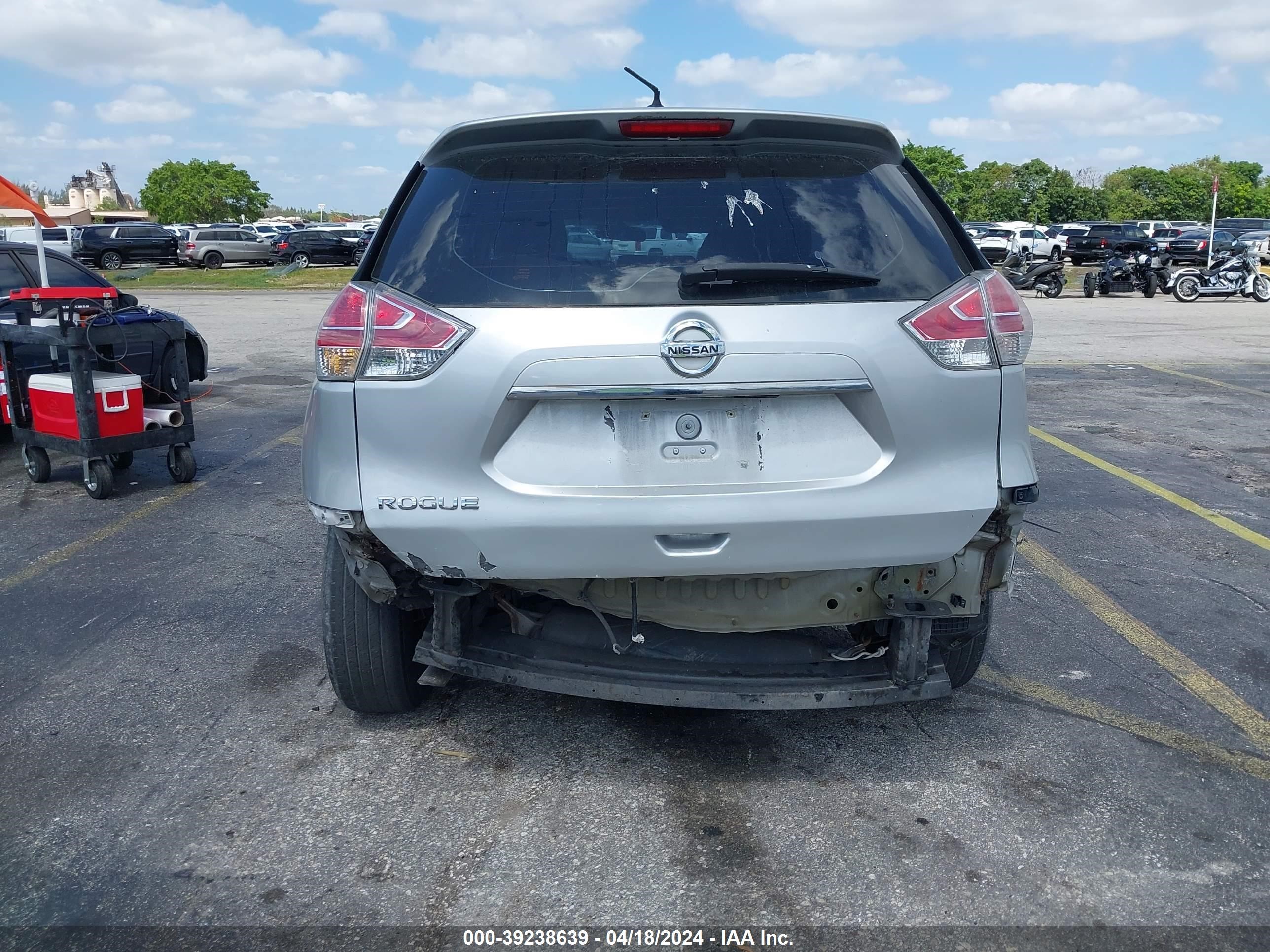 Photo 5 VIN: 5N1AT2MT7GC796200 - NISSAN ROGUE 