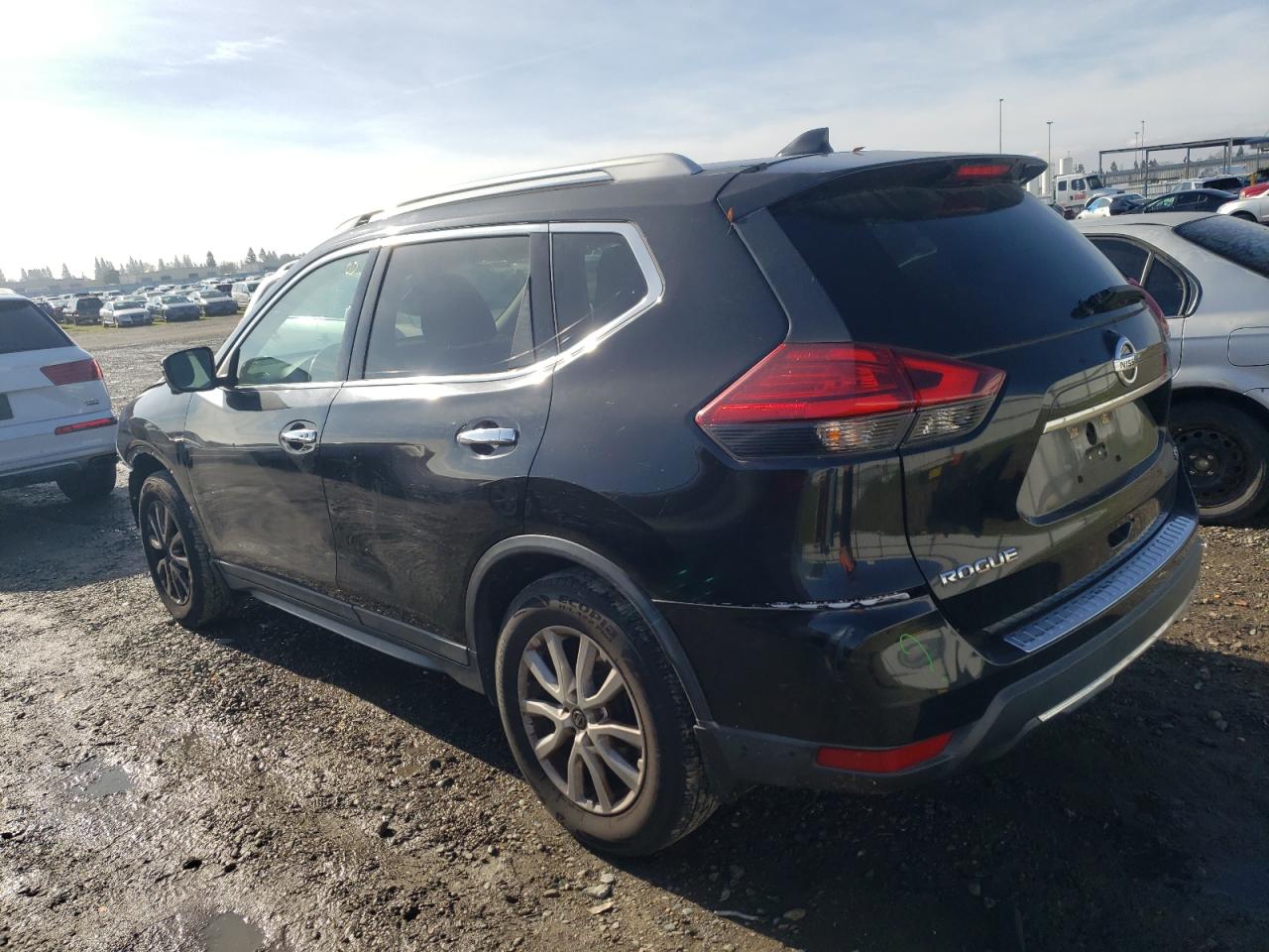 Photo 1 VIN: 5N1AT2MT7HC736628 - NISSAN ROGUE 