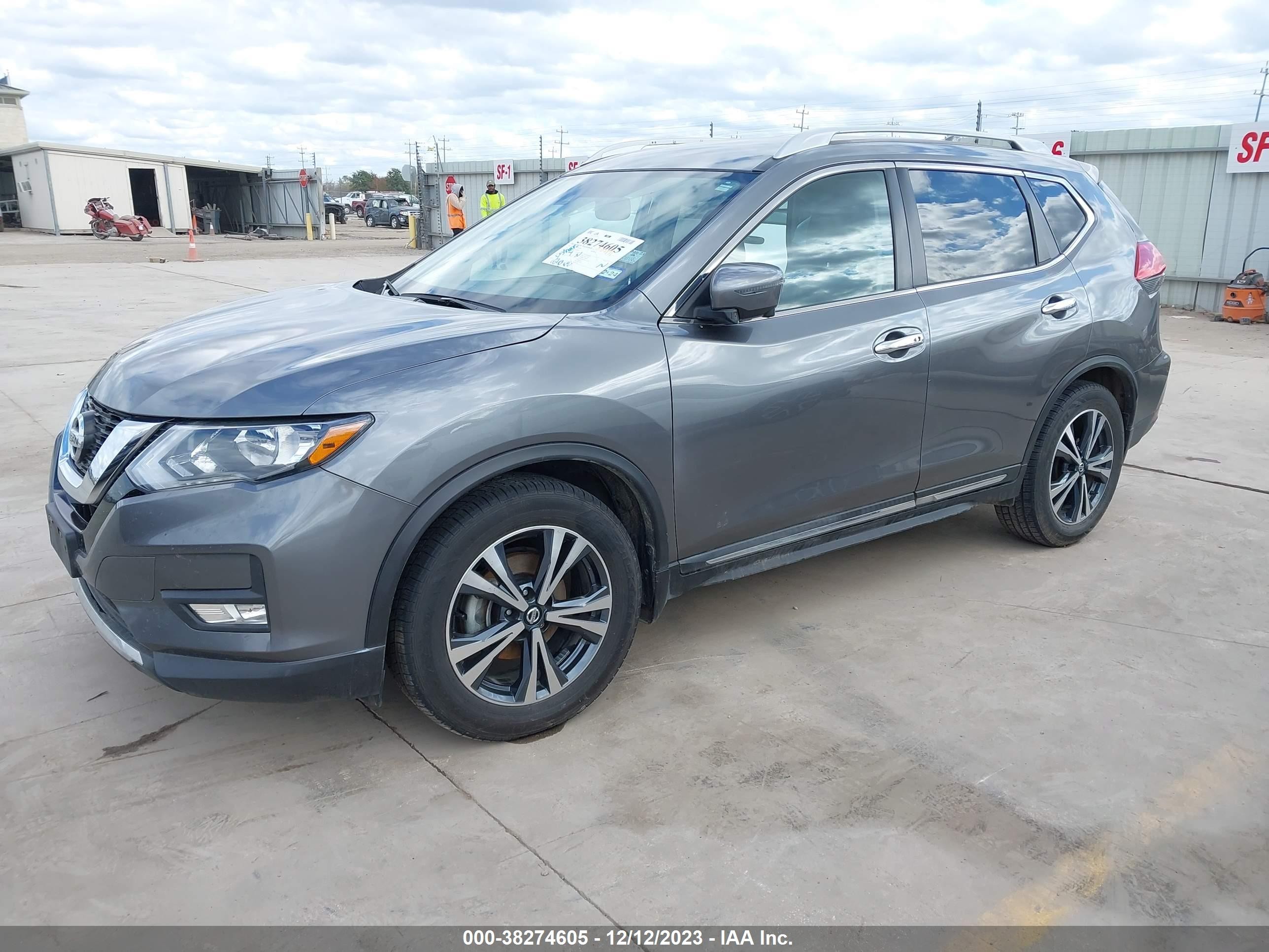 Photo 1 VIN: 5N1AT2MT7HC782783 - NISSAN ROGUE 