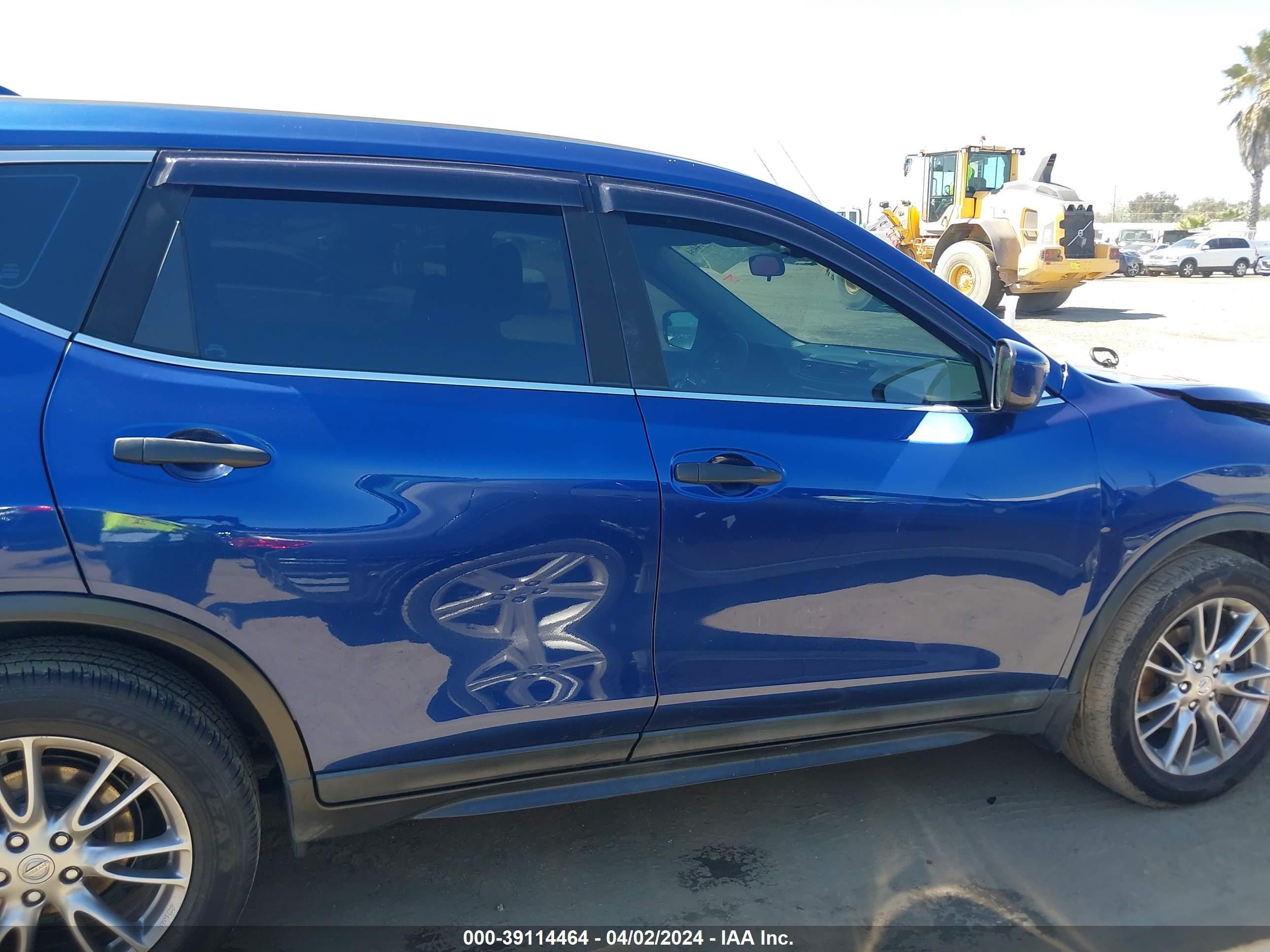 Photo 12 VIN: 5N1AT2MT7JC771286 - NISSAN ROGUE 